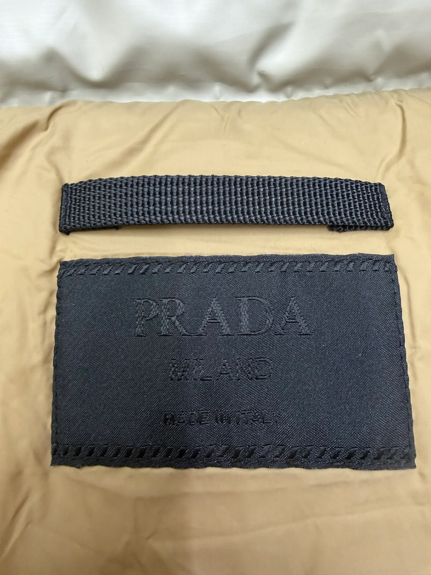 Women's Jackets And Down Jackets PRADA 17690907