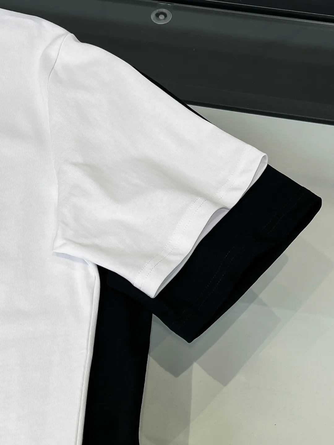 Men's T-Shirts VALENTINO 18499428