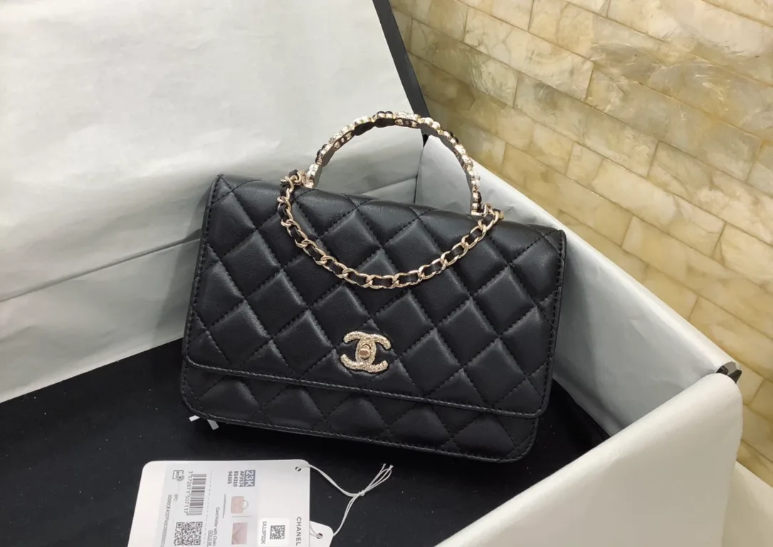 Women's Classic Handbags CHANEL 17827587