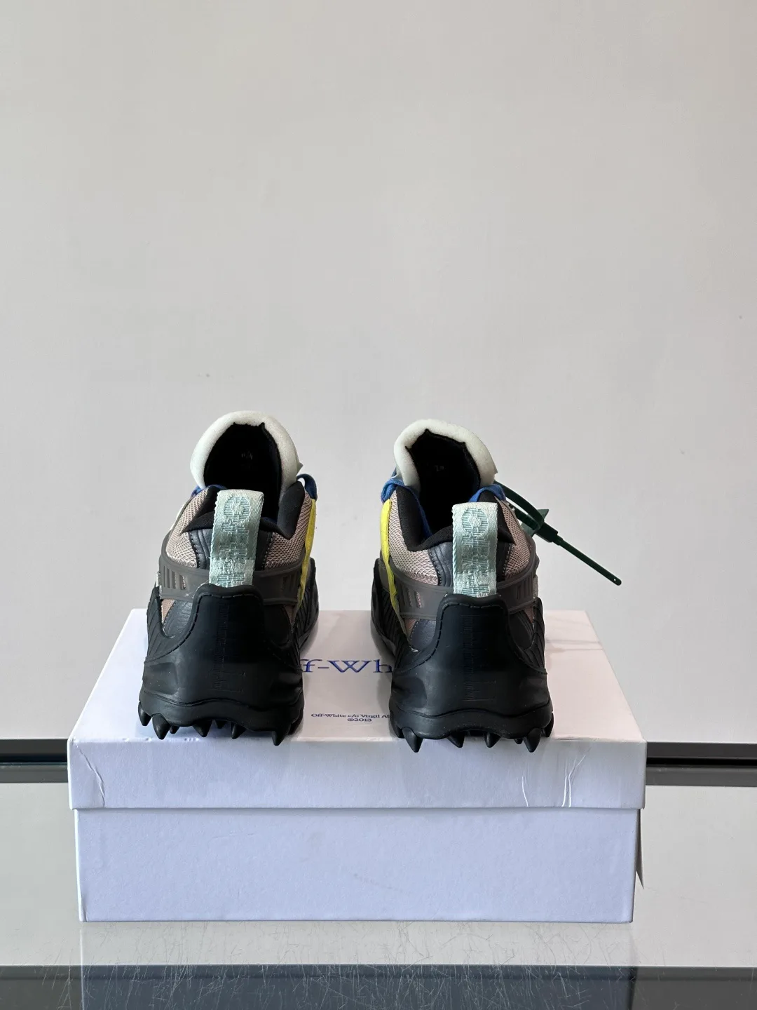Women's Sneakers OFF-WHITE 17689336