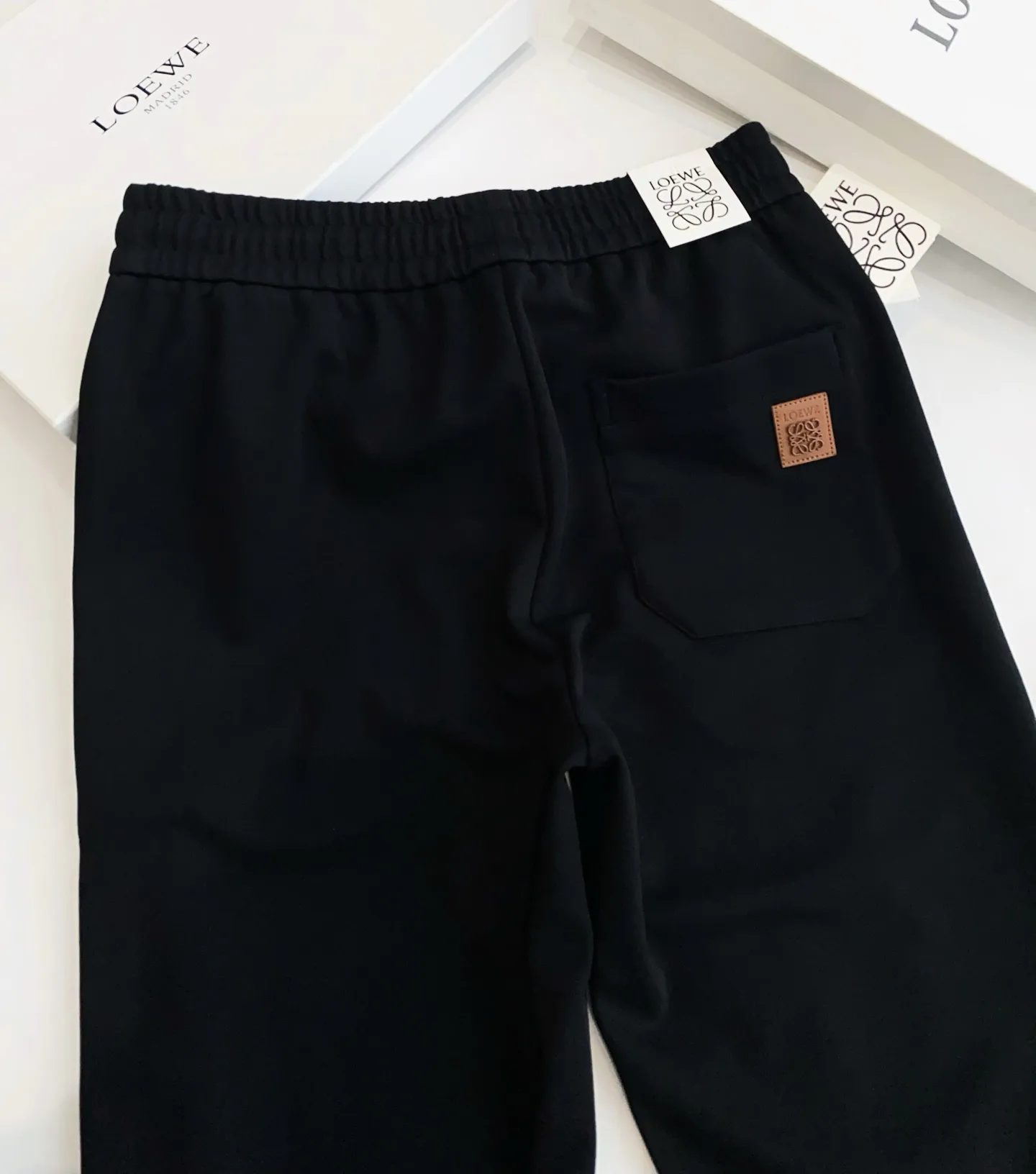 Men's Trousers LOEWE 18161923
