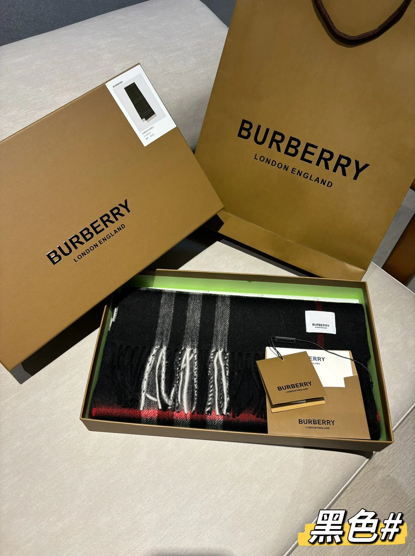 Scarves BURBERRY 18507486