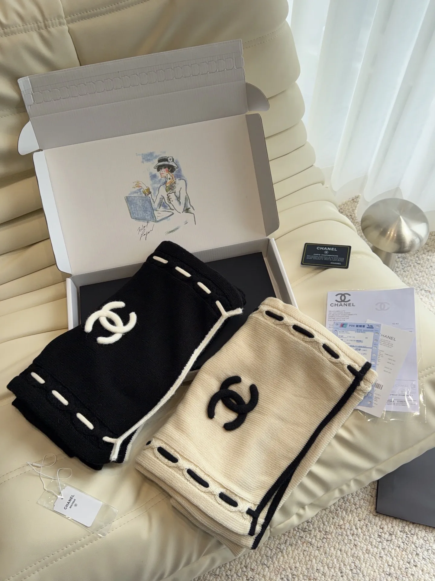 Scarves CHANEL 18105408