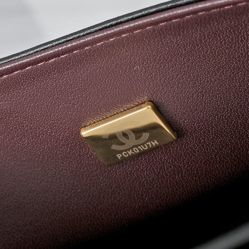 Women's Classic Handbags CHANEL 18148083