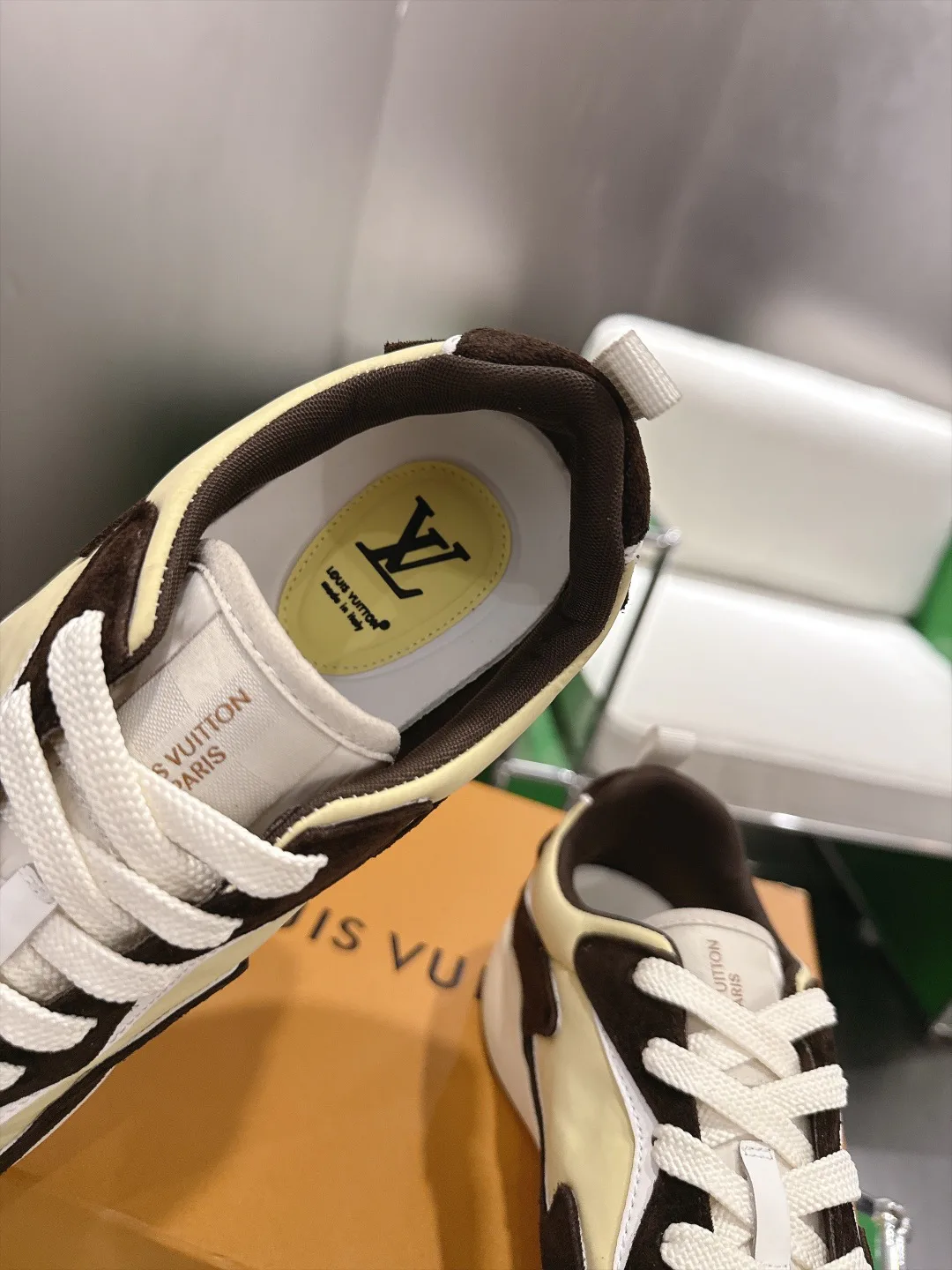 Men's Sneakers LOUIS VUITTON 18011729