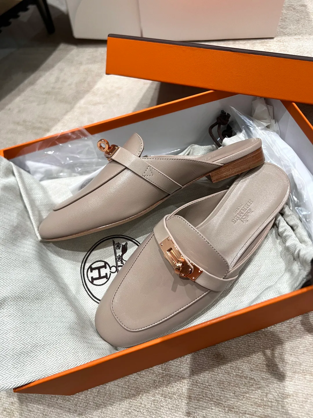 Women's Mules And Clogs HERMES 18395531