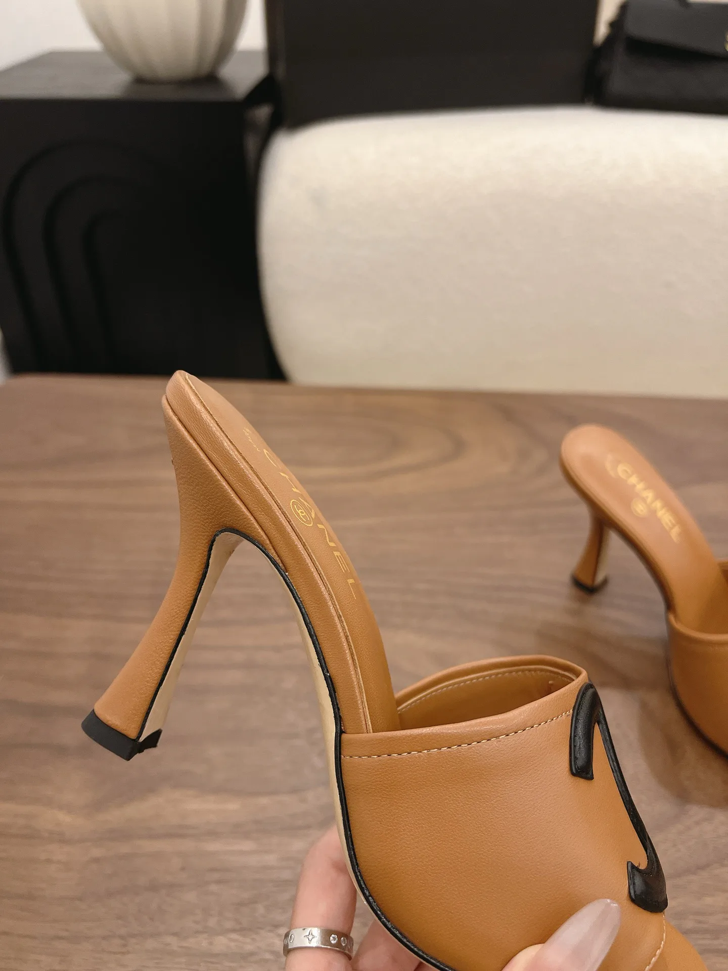 Women's Mules And Clogs CHANEL 16944144