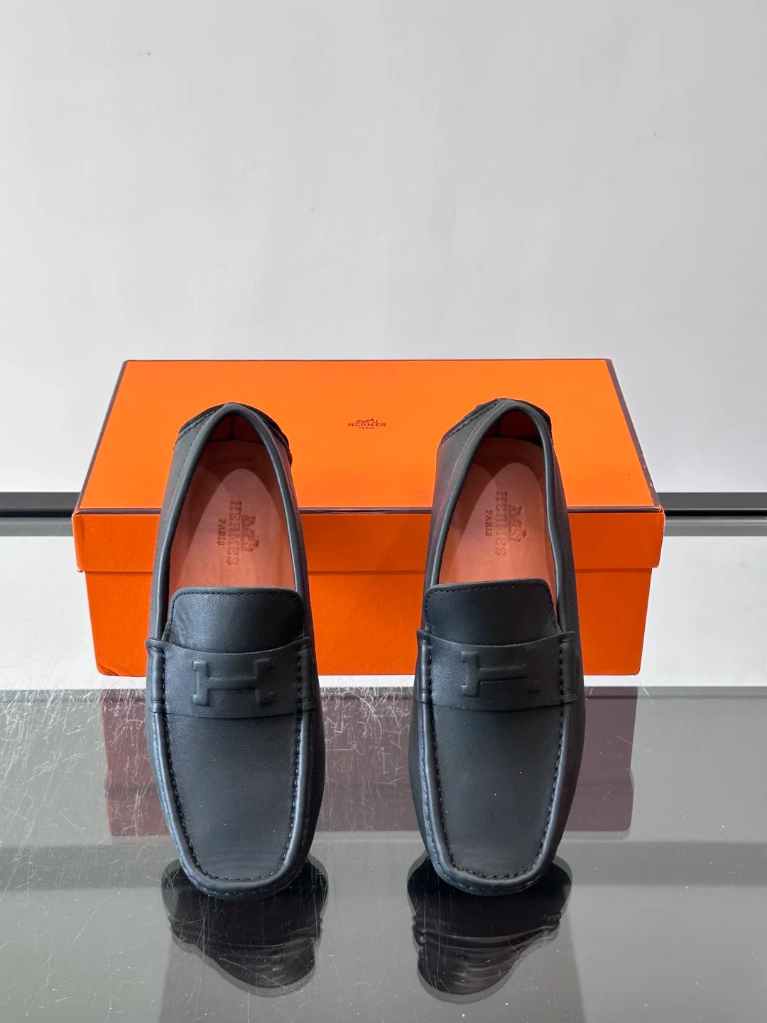 Men's Loafers And Dress Shoes HERMES 18102670