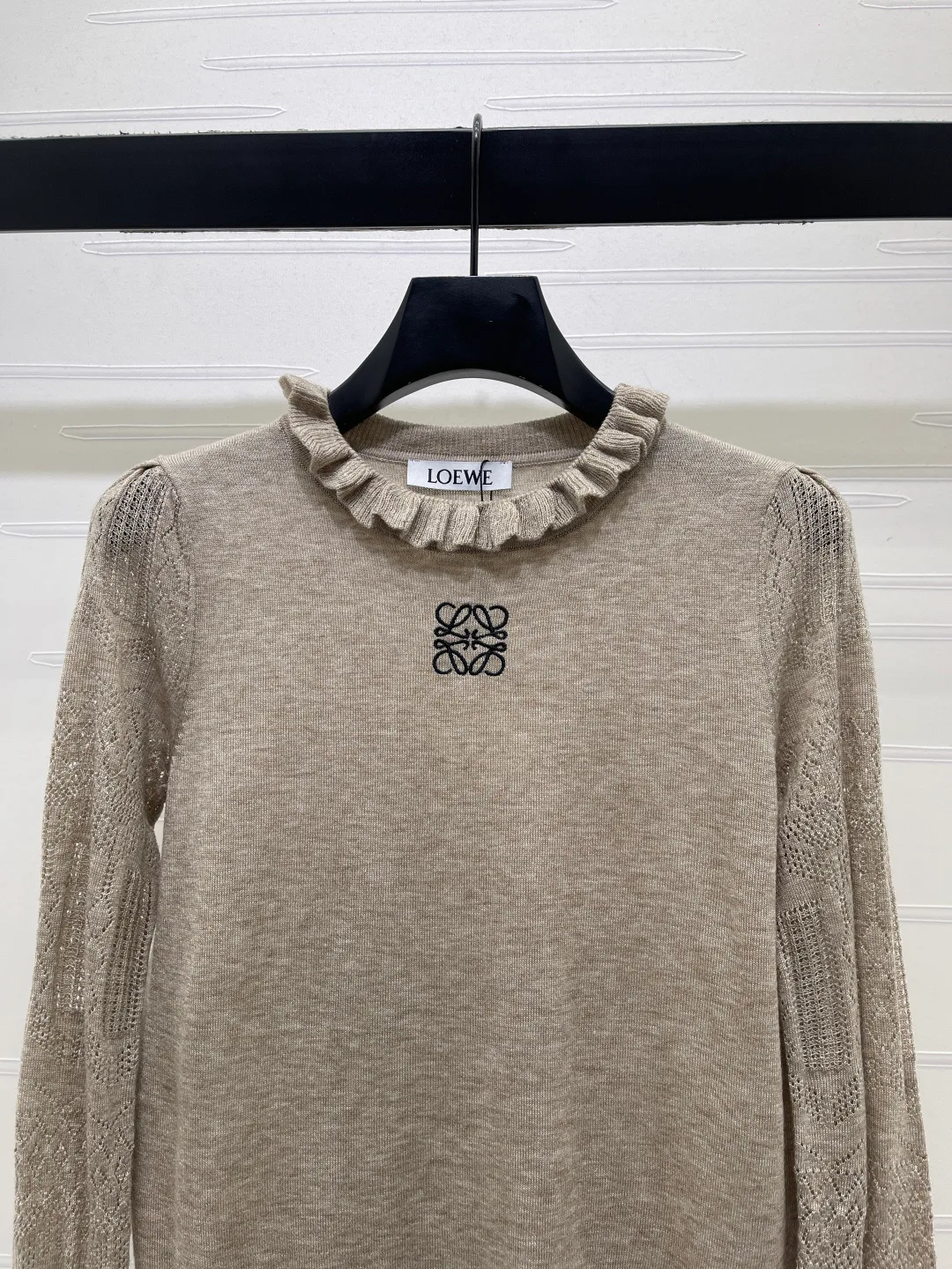 Women's Jumpers And Sweaters LOEWE 17460262