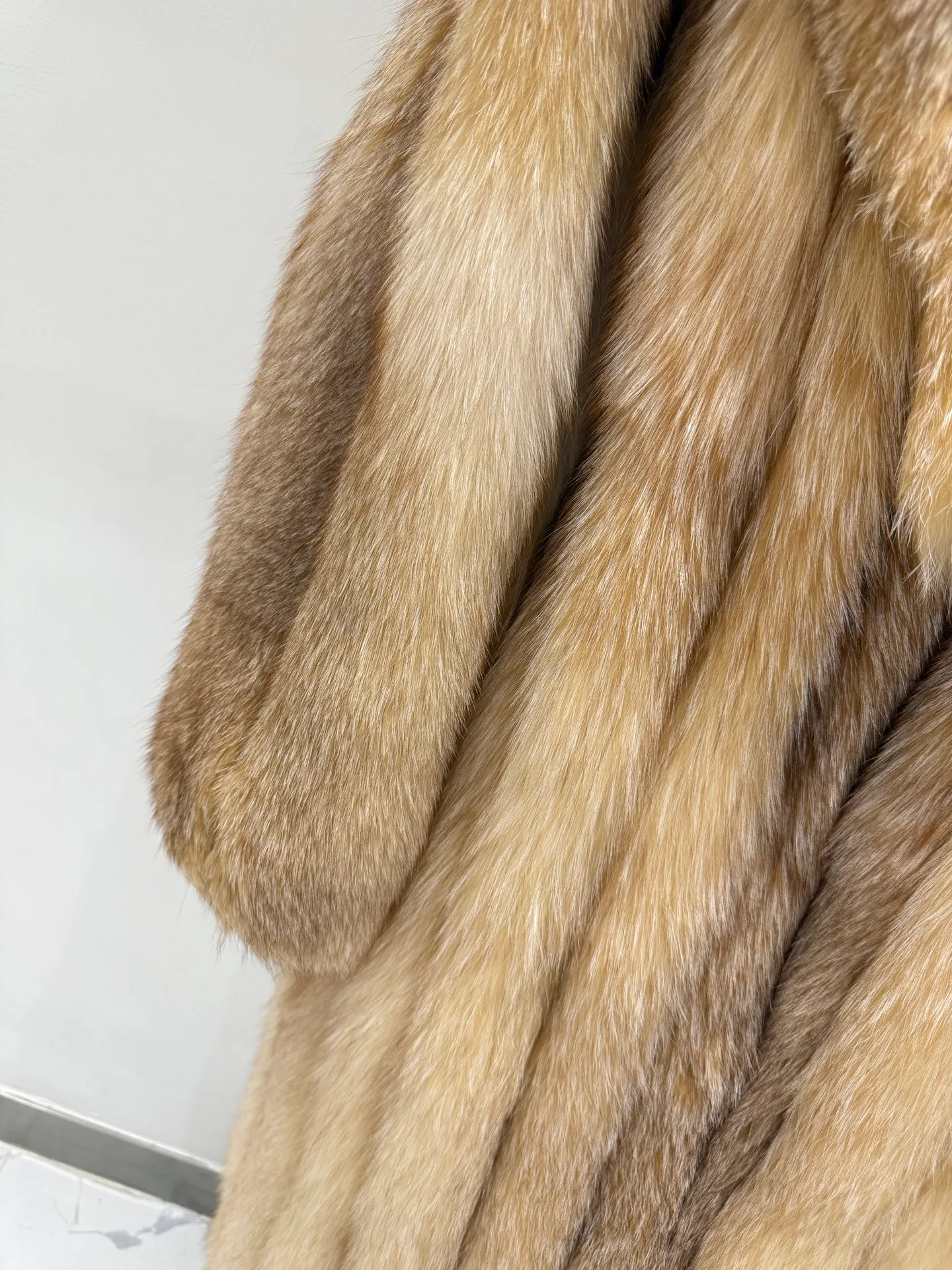 Women's Fur Coats FENDI 18343546