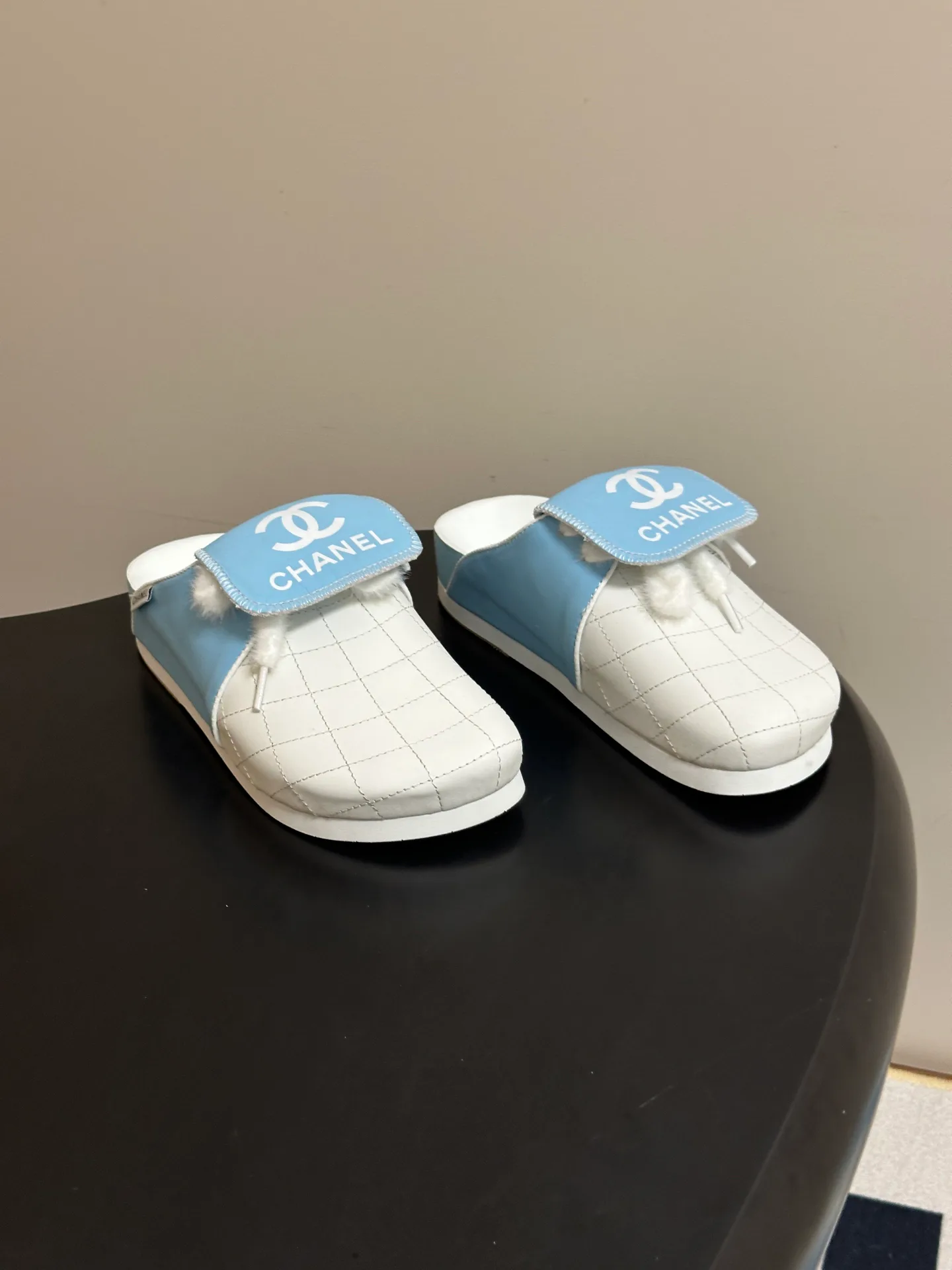 Women's Mules And Clogs CHANEL 17830302