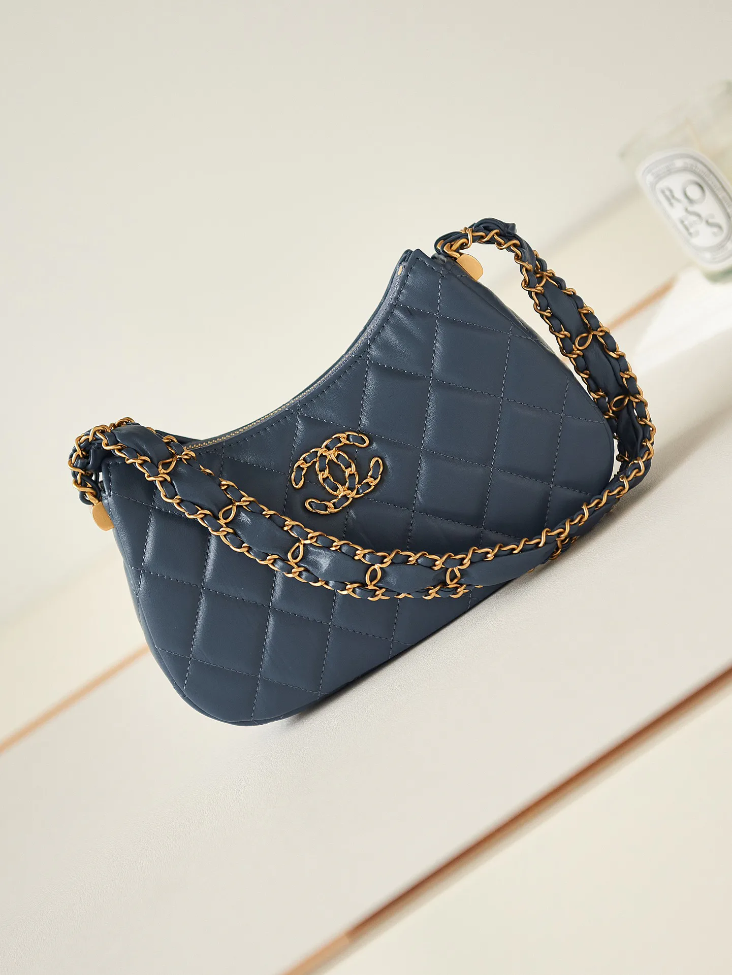 Women's Classic Handbags CHANEL 18065698