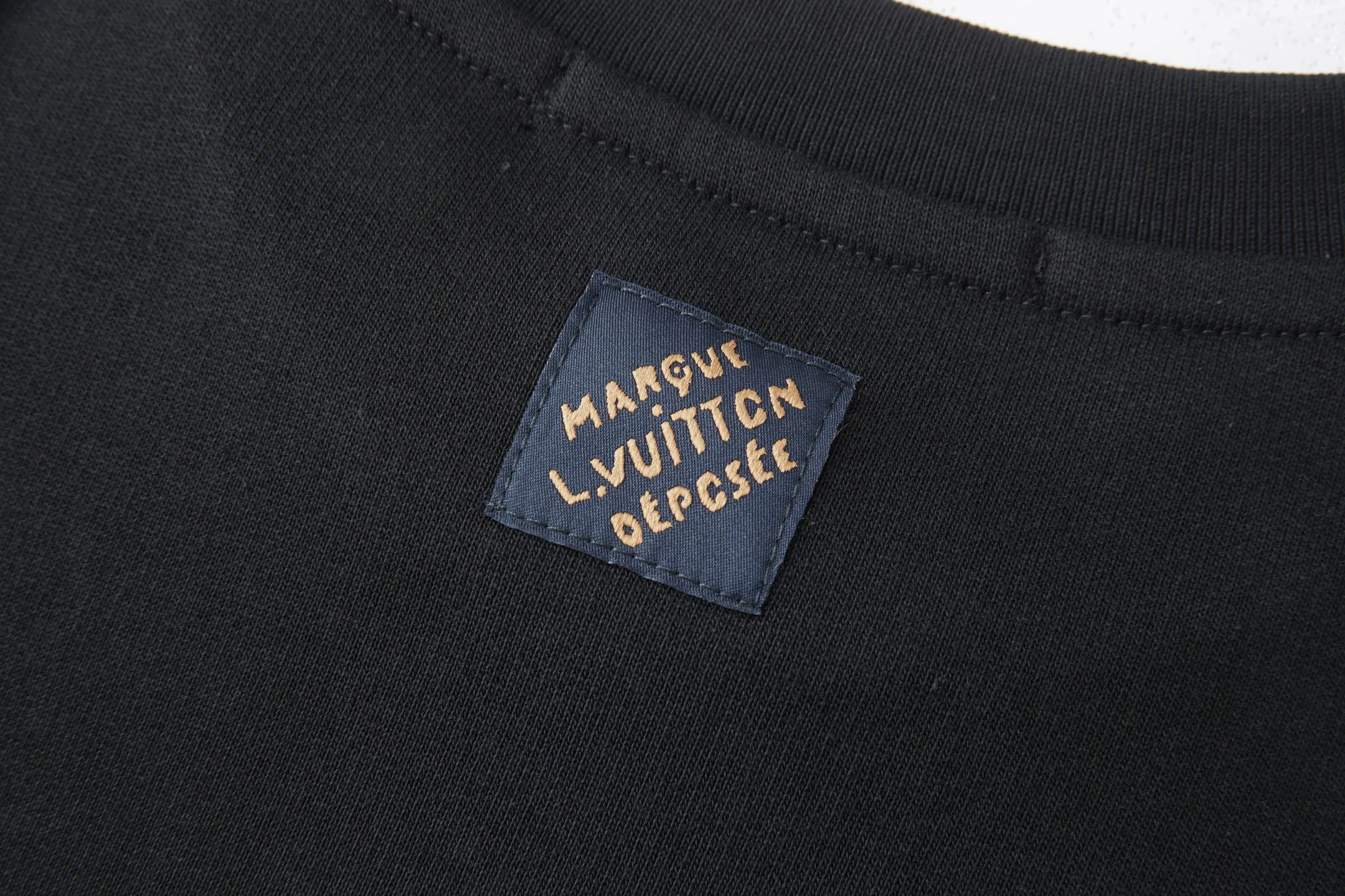 Men's Sweatshirts And Hoodies LOUIS VUITTON 18289534