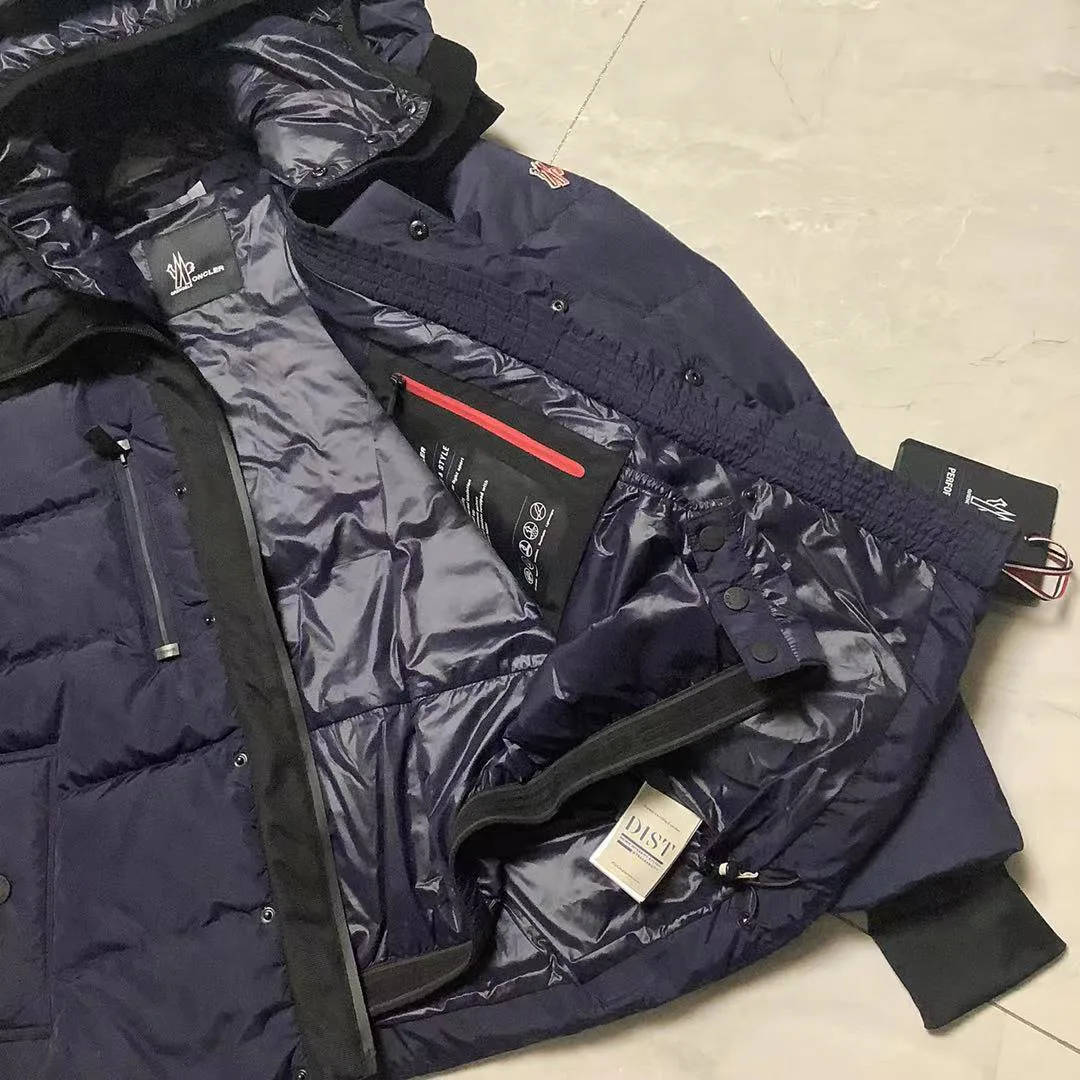 Men's Jackets And Down Jackets MONCLER 18111480