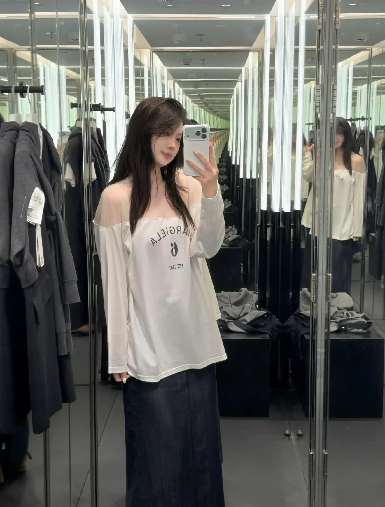 Women's T-Shirts MAISON MARGIELA 17351263