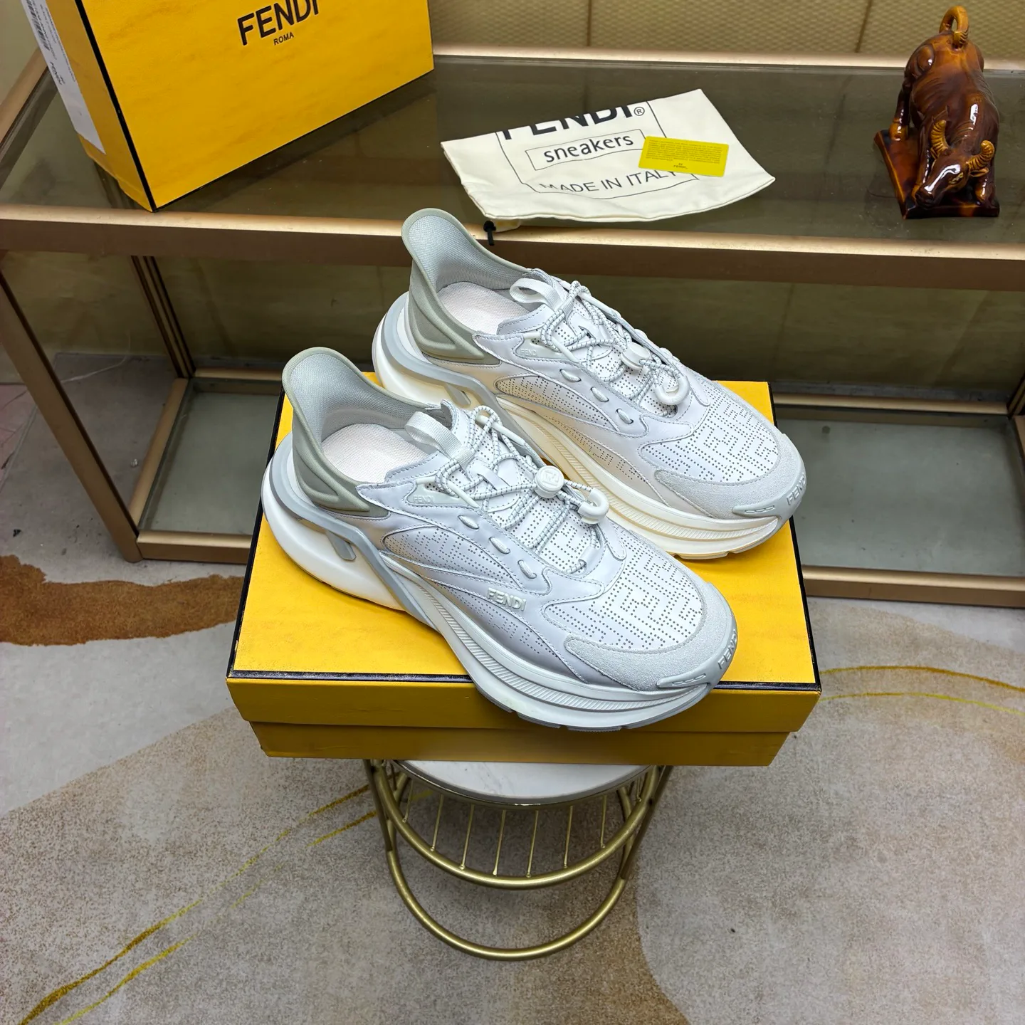 Men's Sneakers FENDI 18516339
