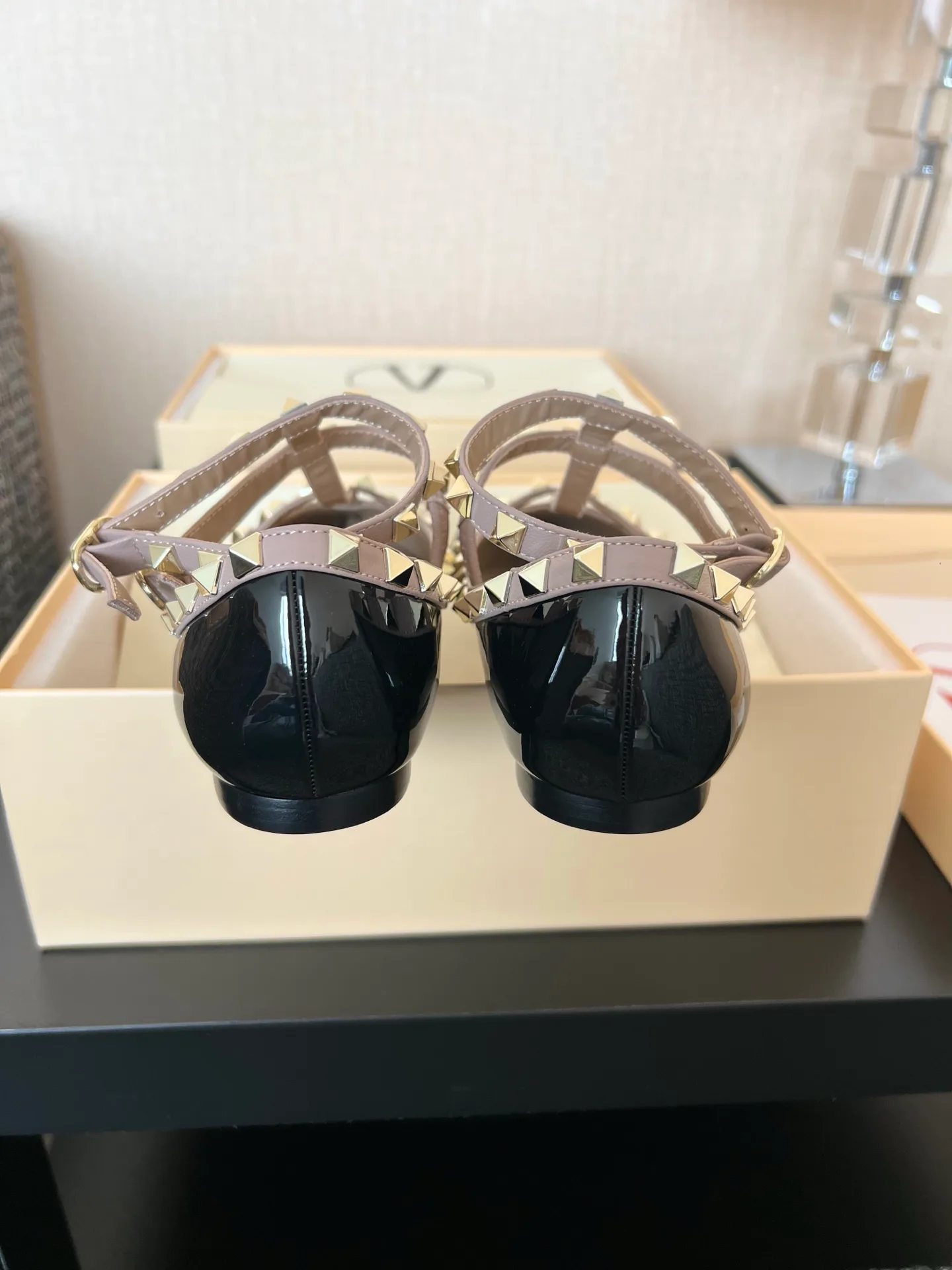 Women's Heels VALENTINO 17480227