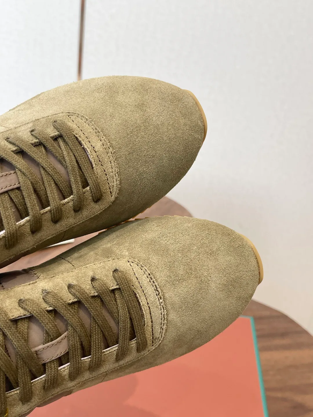 Women's Sneakers LORO PIANA 17364673