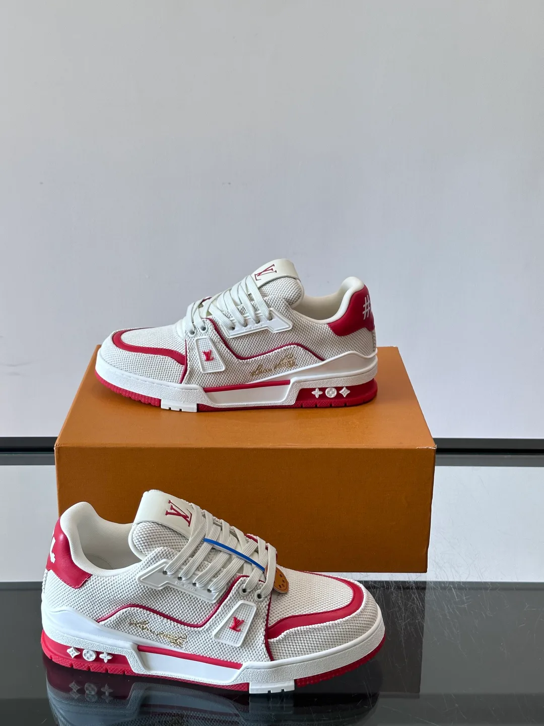 Men's Sneakers LOUIS VUITTON 17498031