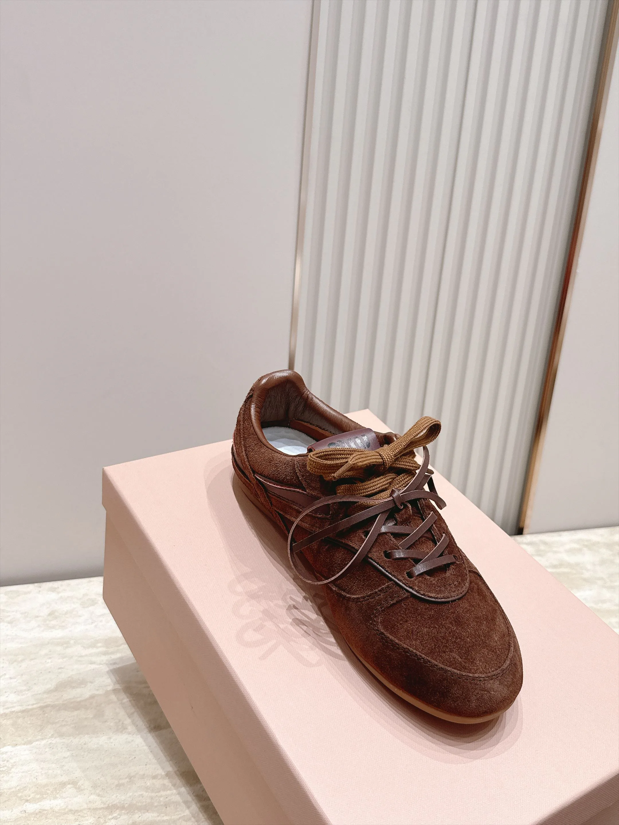 Women's Sneakers MIU MIU 17963737