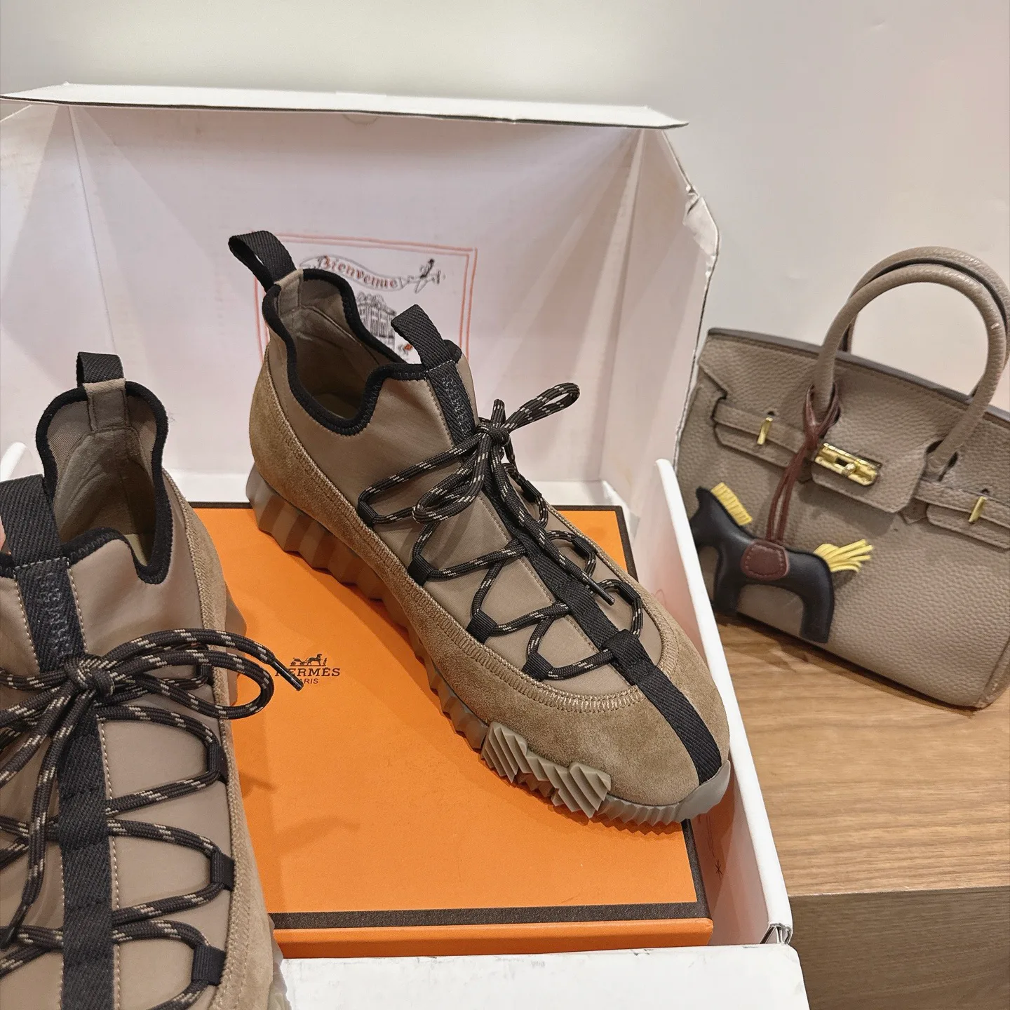 Women's Sneakers HERMES 17946706