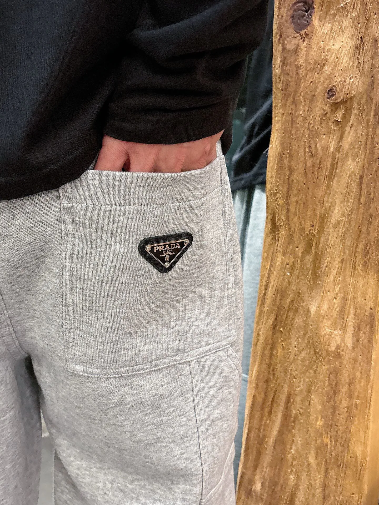 Men's Trousers PRADA 18399257