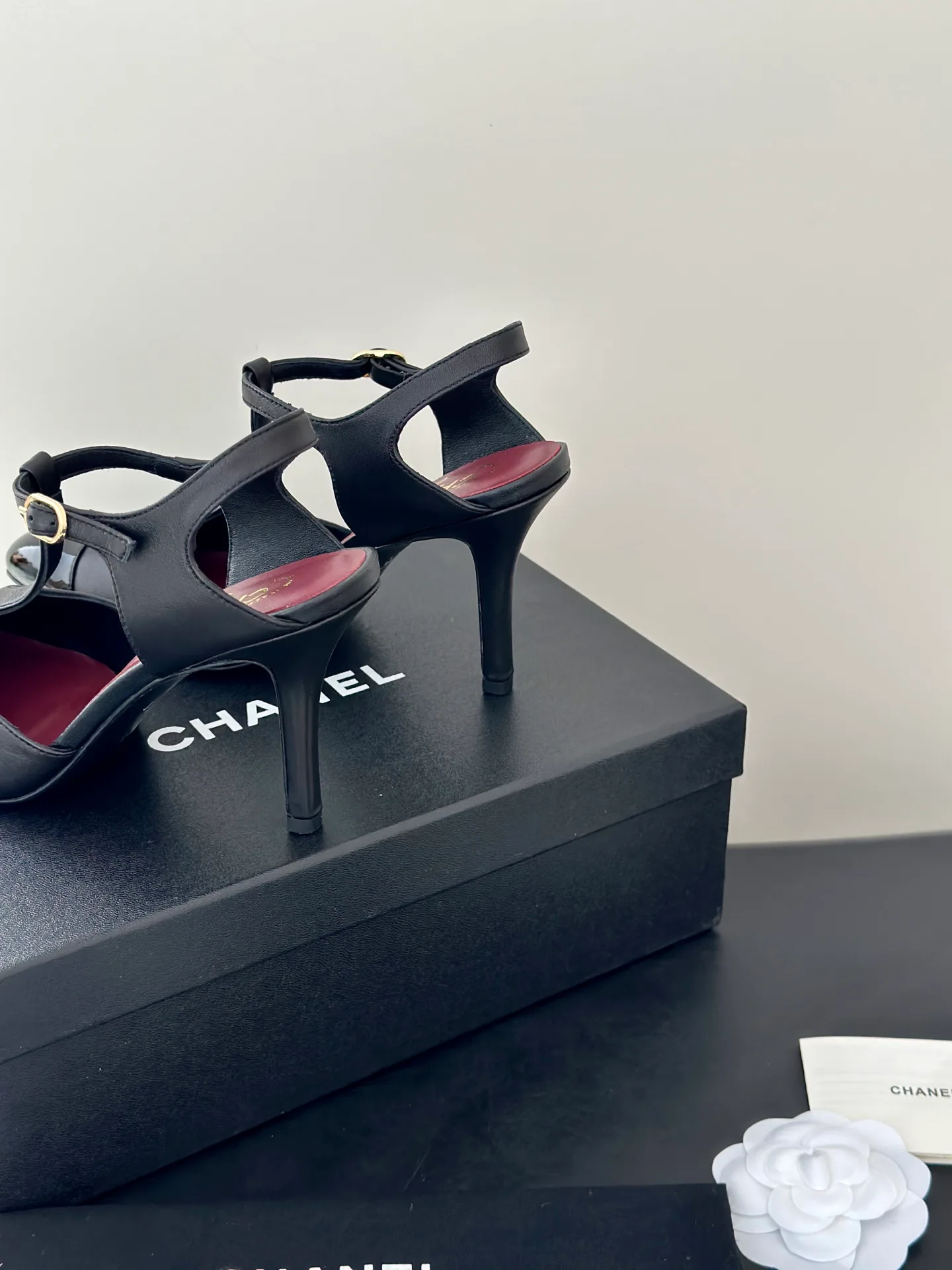Women's Open-Toe Sandals CHANEL 17978686