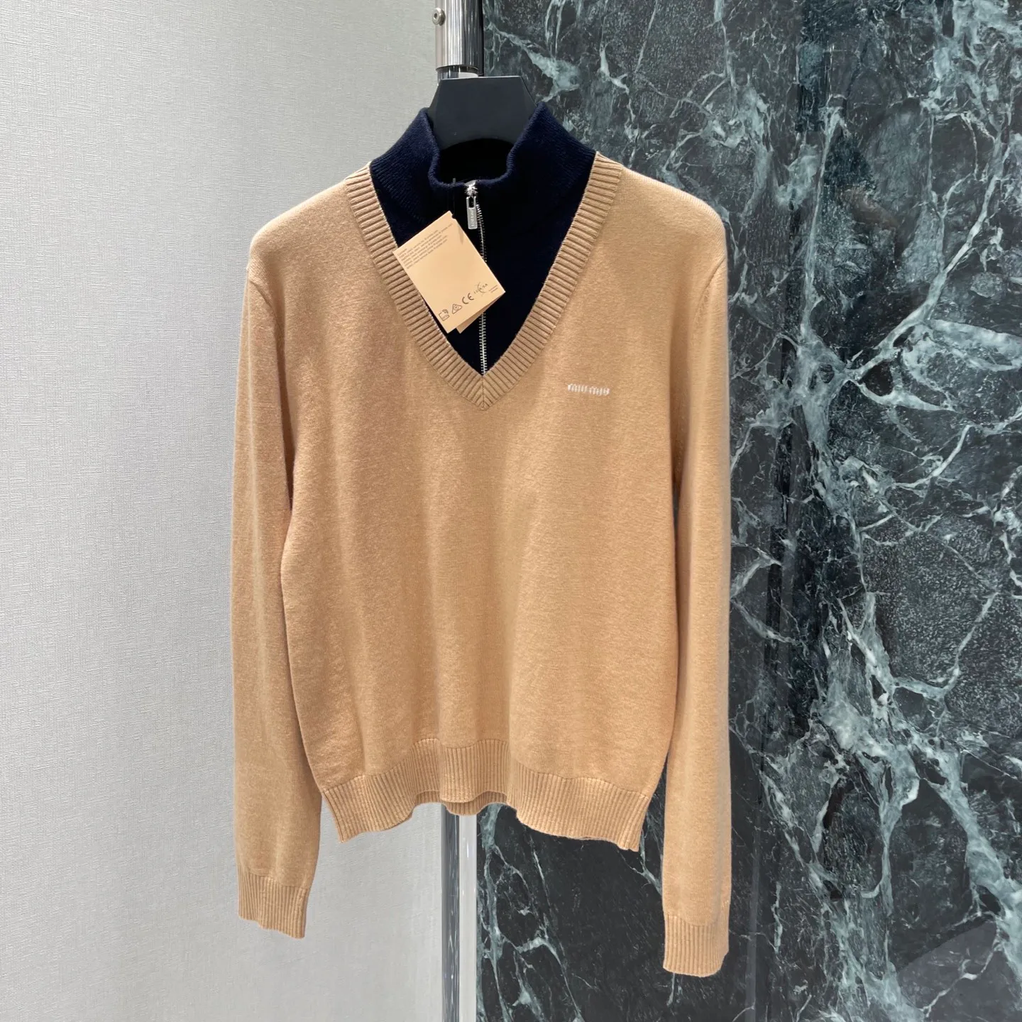 Women's Jumpers And Sweaters MIU MIU 18030691