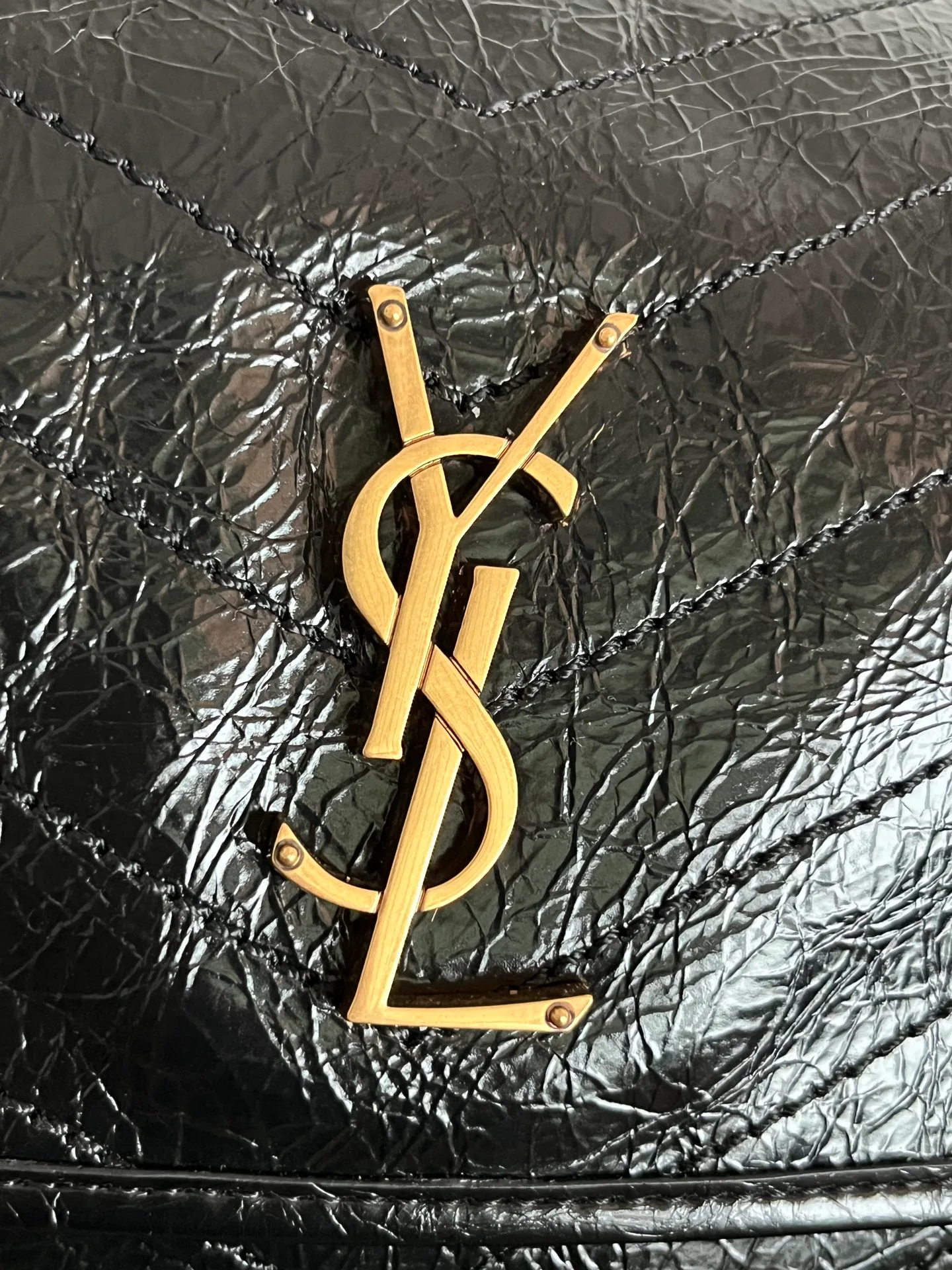 Классические Сумки Женские Saint Laurent 18610984