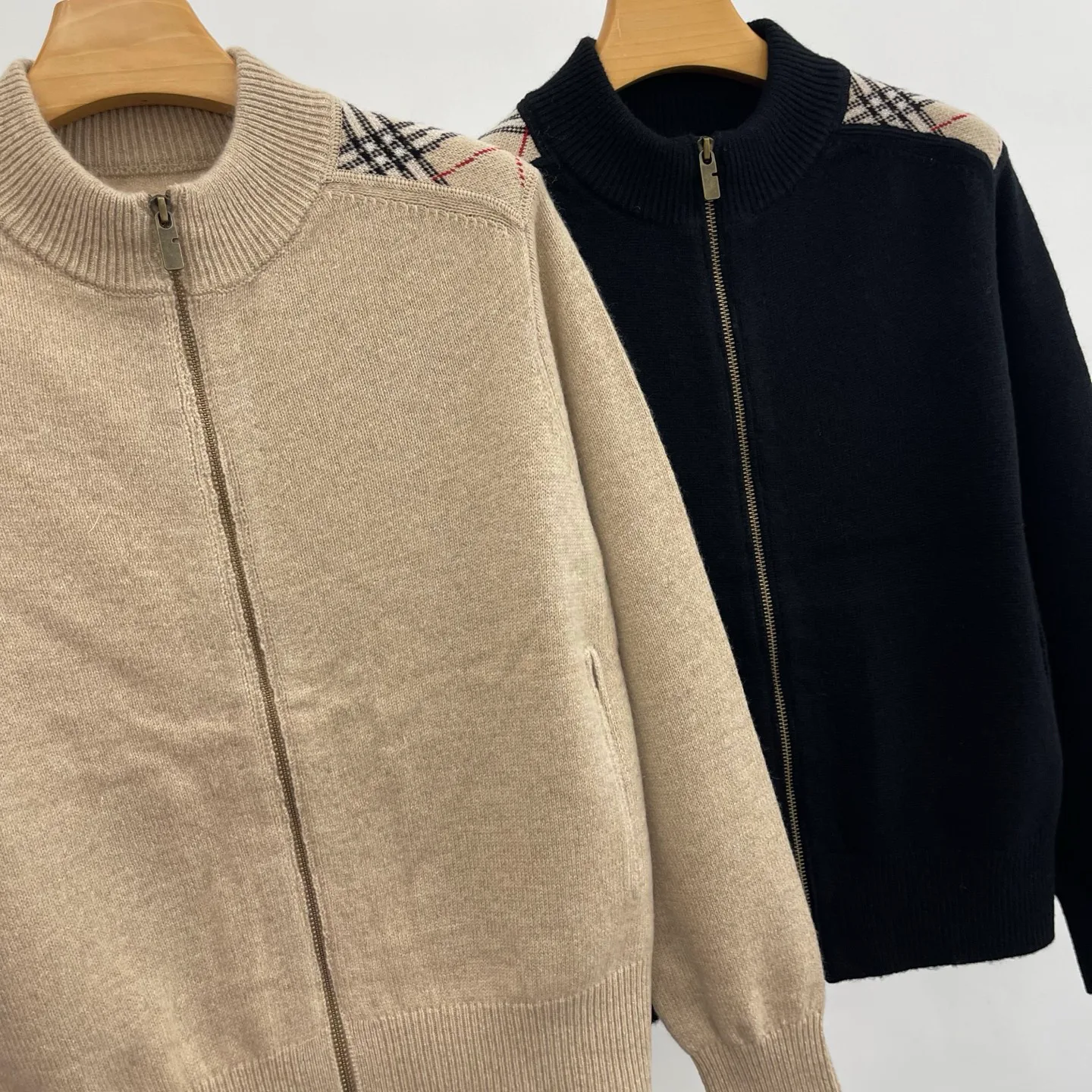 Women's Jumpers And Sweaters BURBERRY 17866500