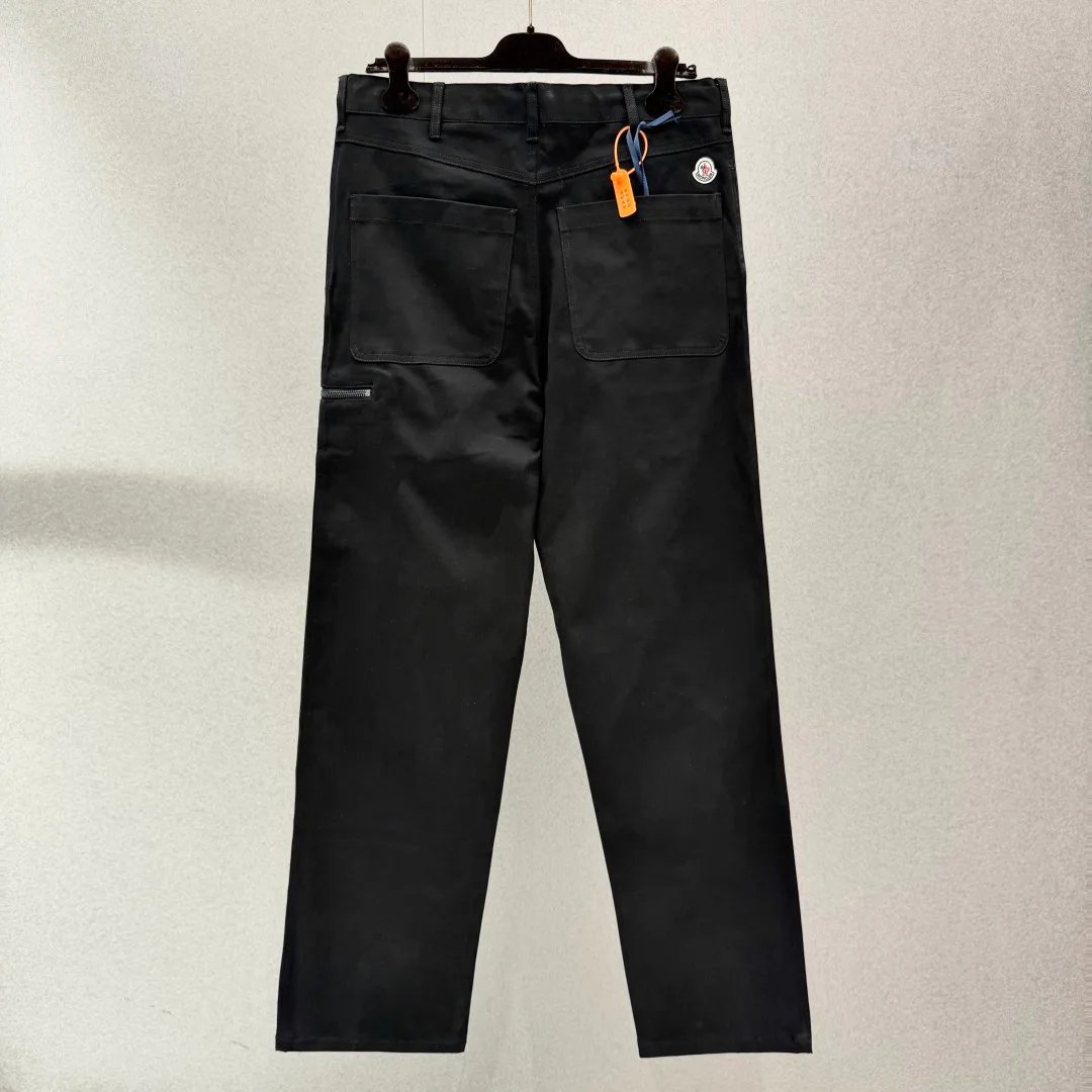 Men's Trousers MONCLER 18227963