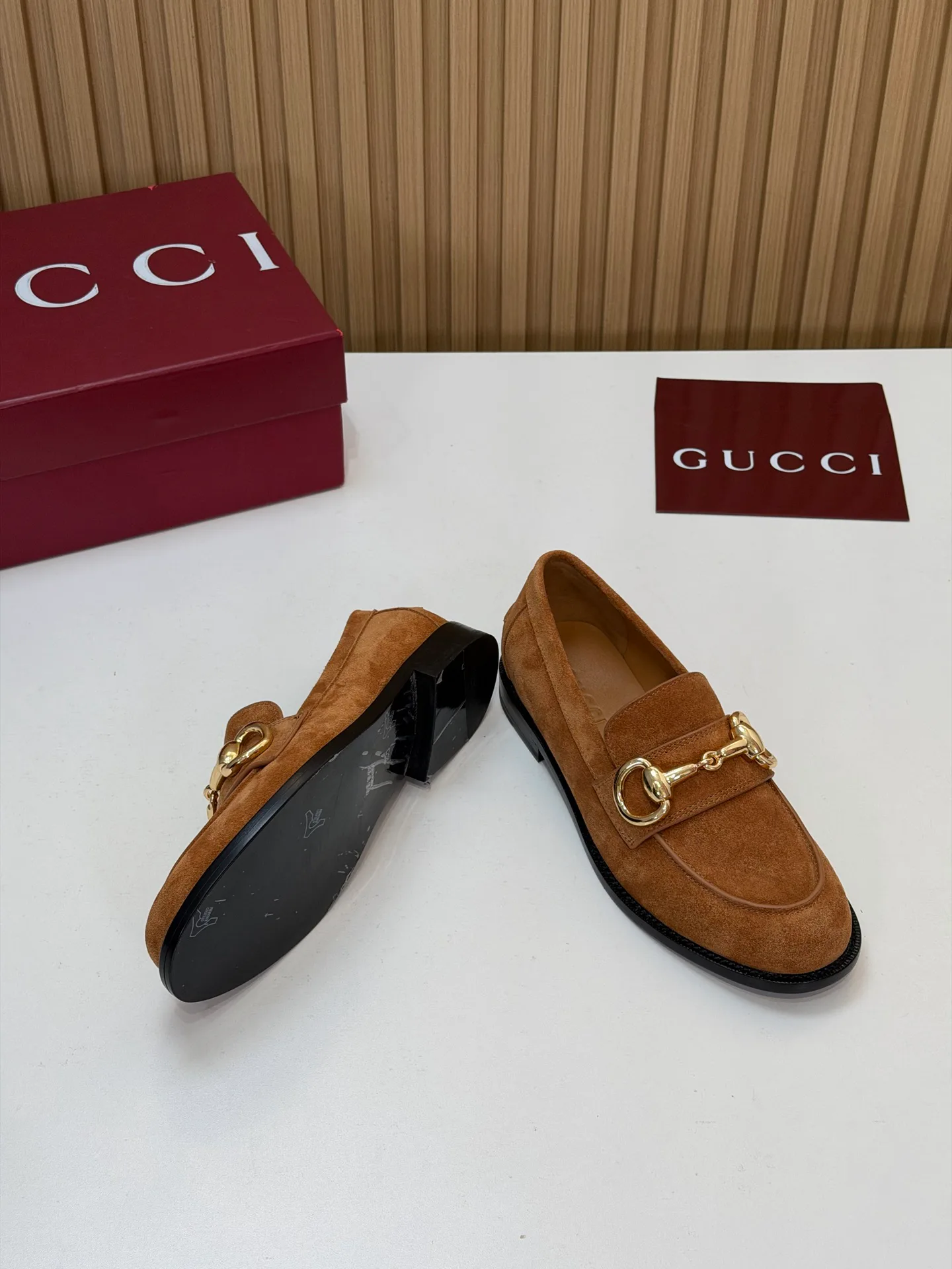 Women's Loafers And Moccasins GUCCI 18152950