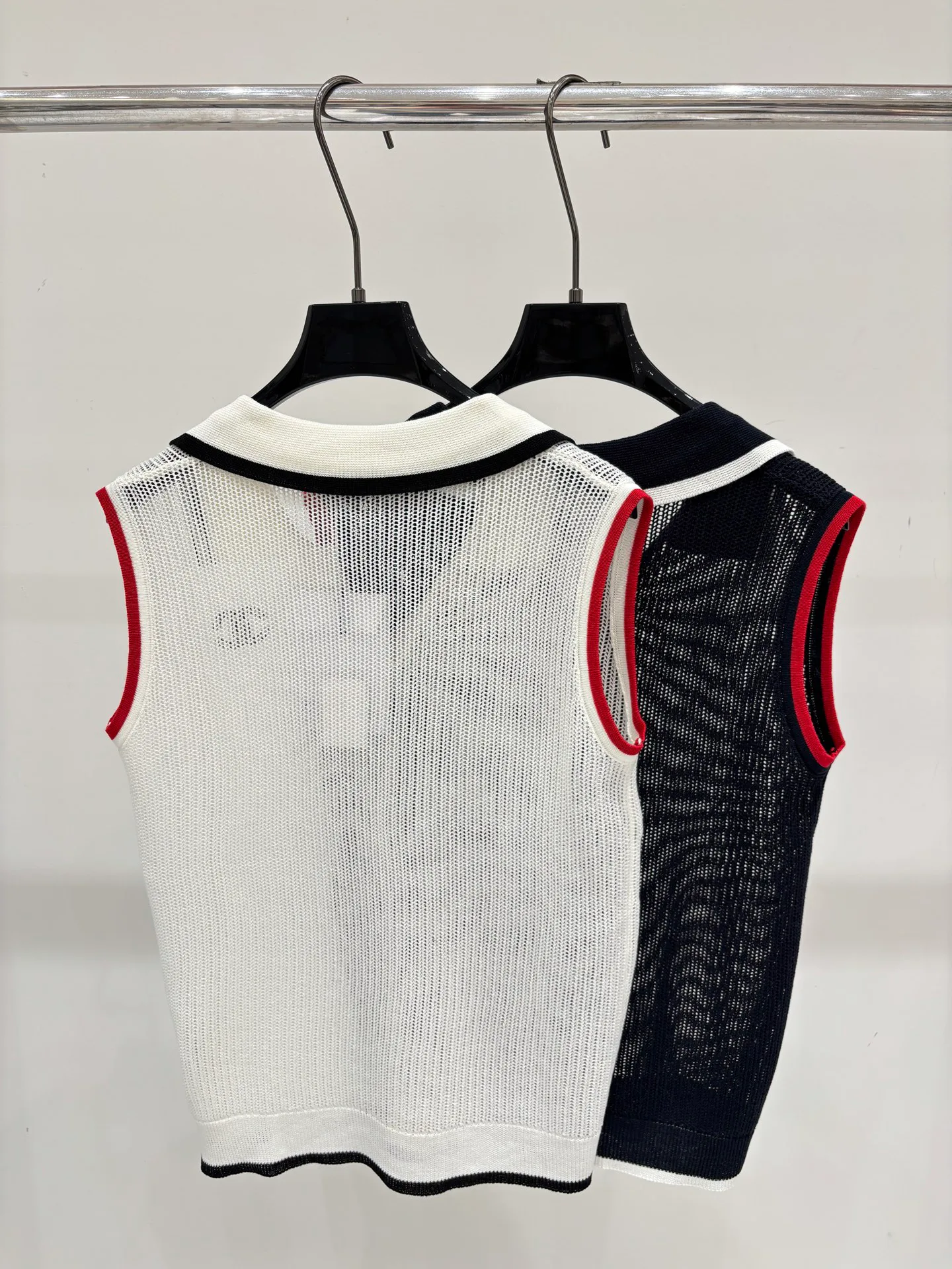 Women's Vests CHANEL 17781318