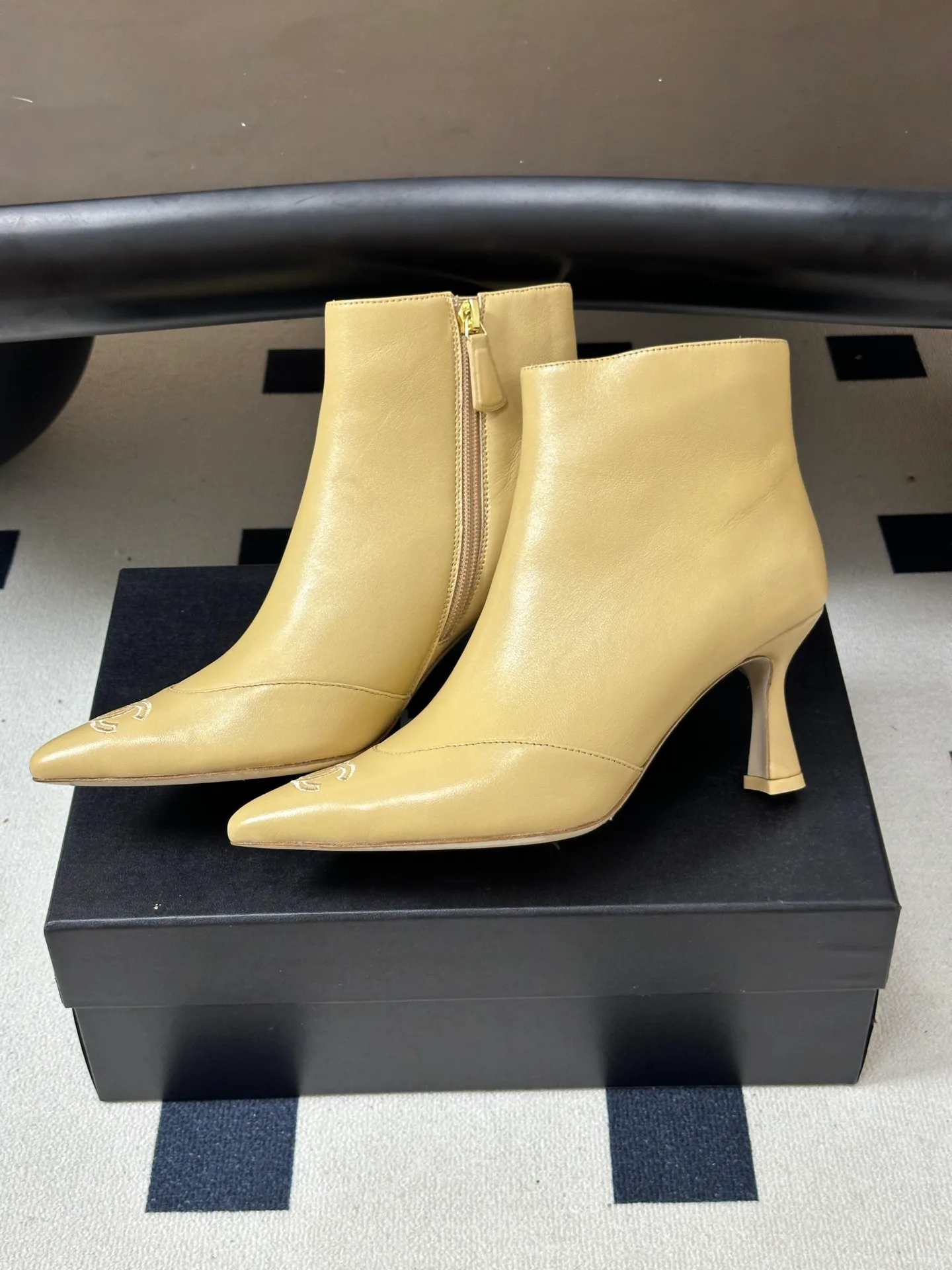 Women's Booties CHANEL 18049155