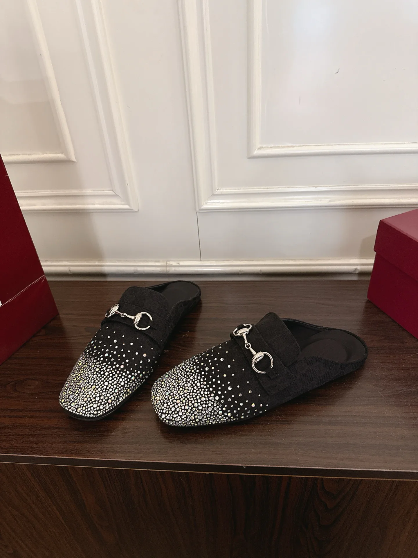Women's Mules And Clogs GUCCI 16910456