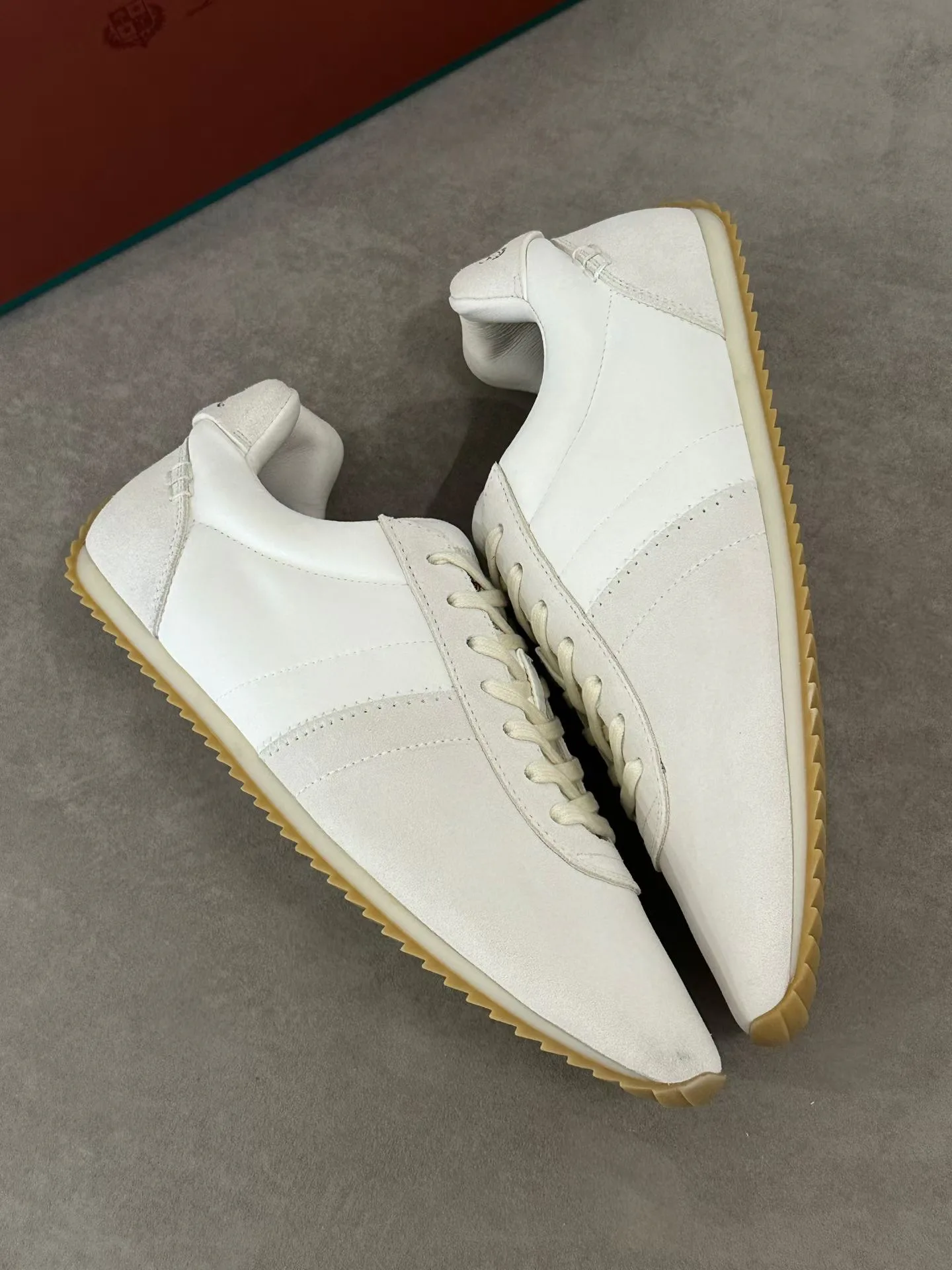 Women's Sneakers LORO PIANA 18267430