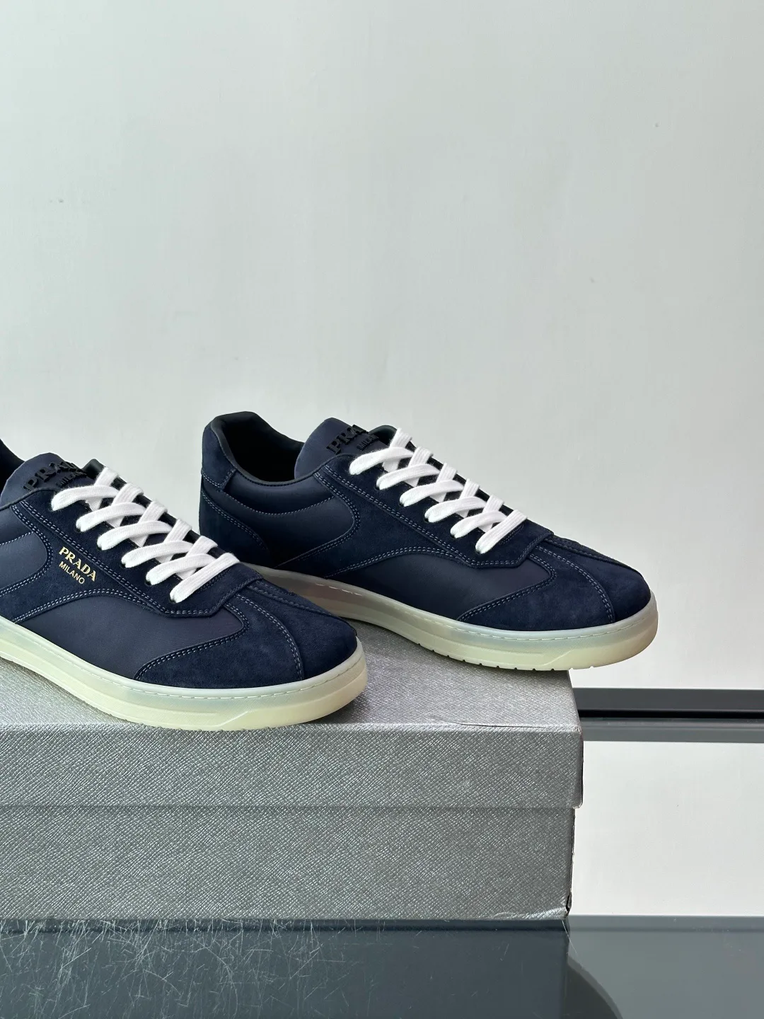 Men's Sneakers PRADA 18079433
