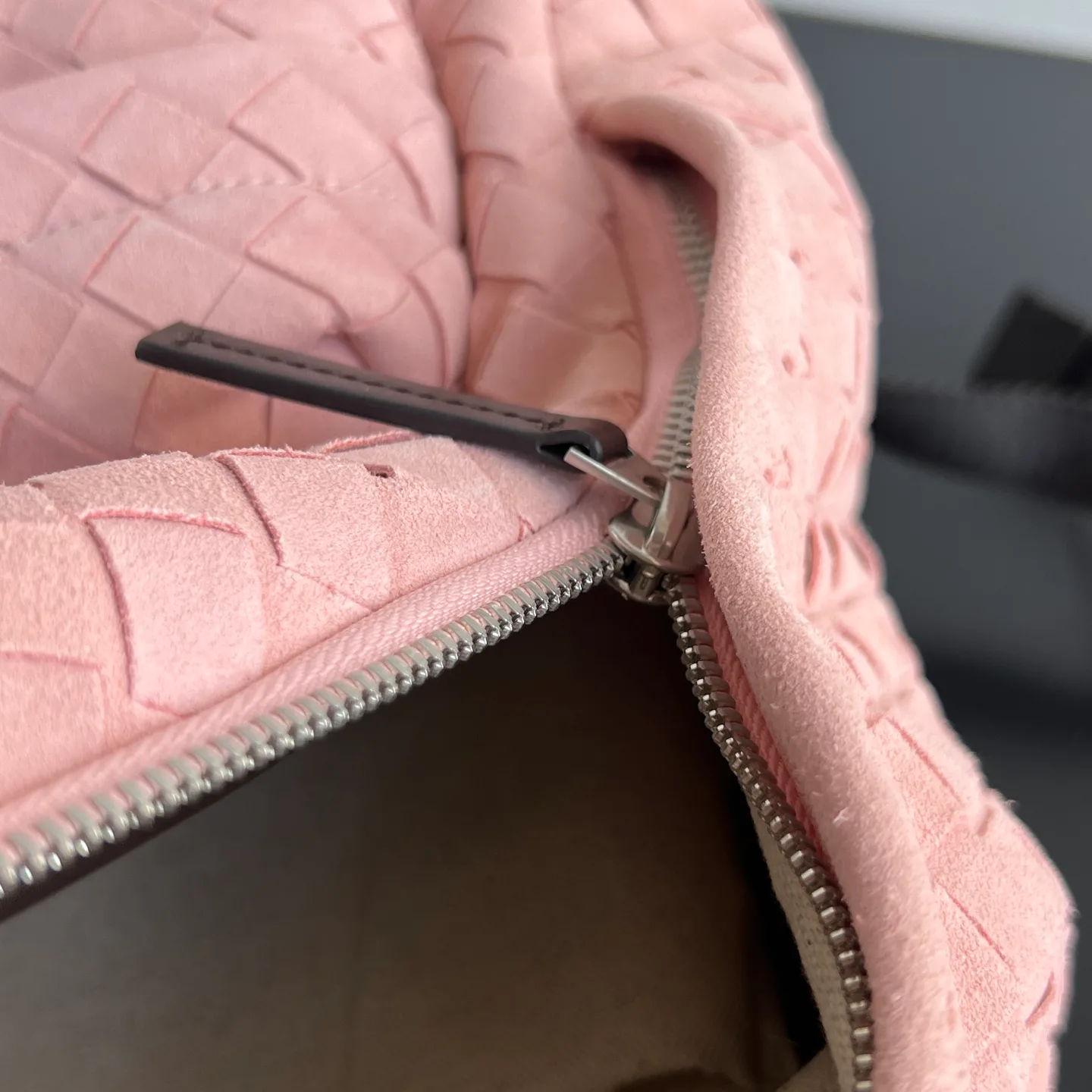 Рюкзаки Женские Bottega Veneta 18629550