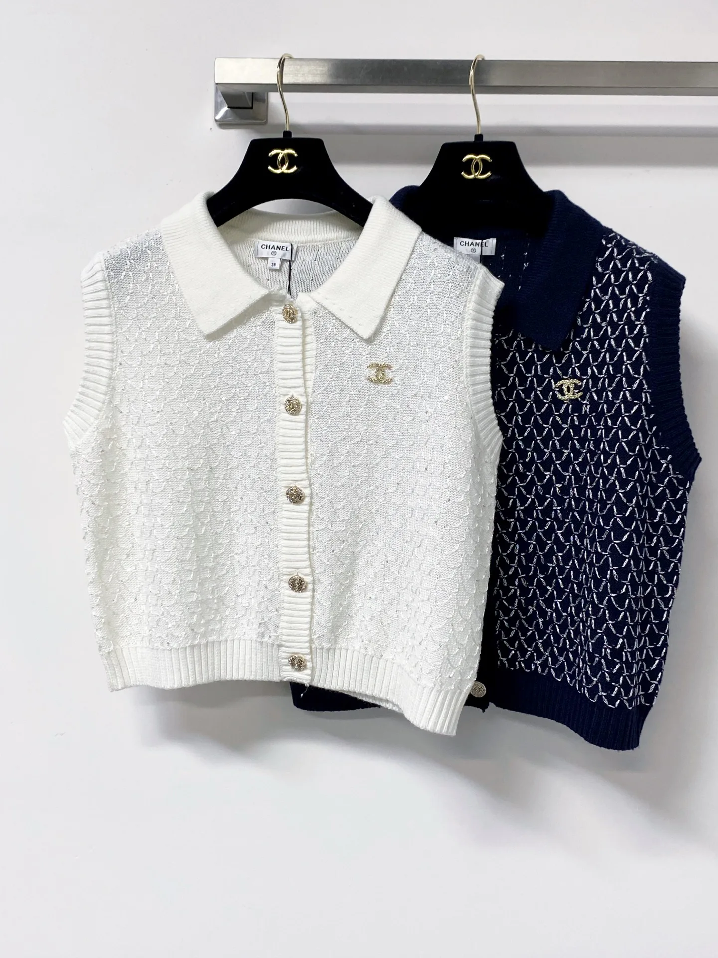Women's Vests CHANEL 18138433
