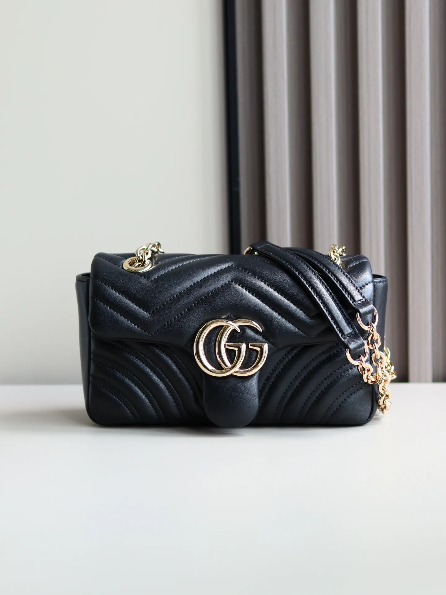 Women's Classic Handbags GUCCI 17893553