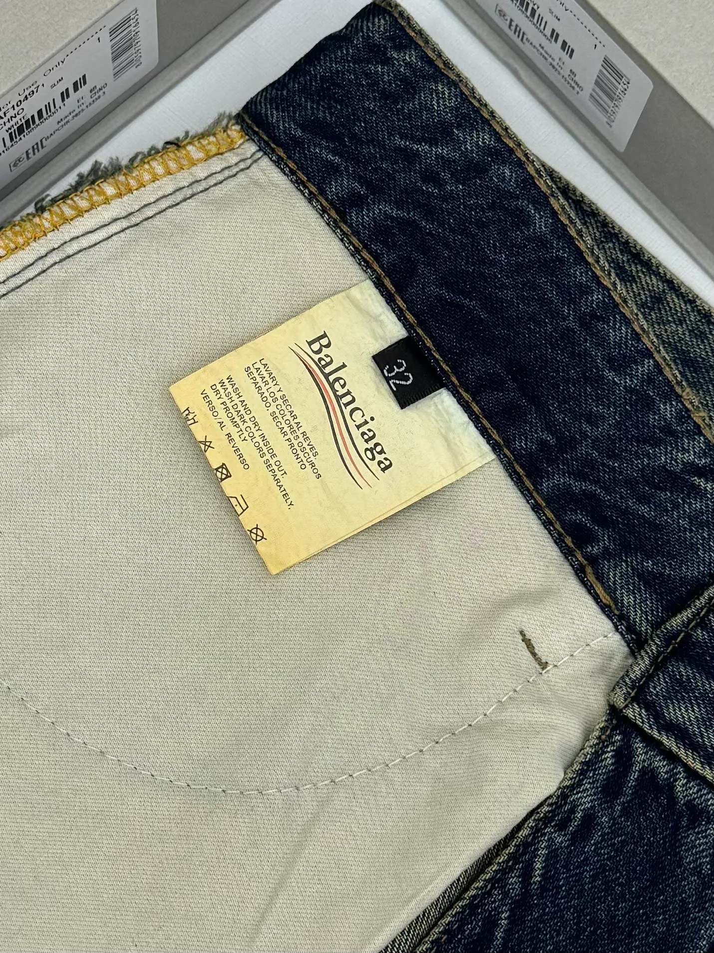 Women's Jeans BALENCIAGA 18140729
