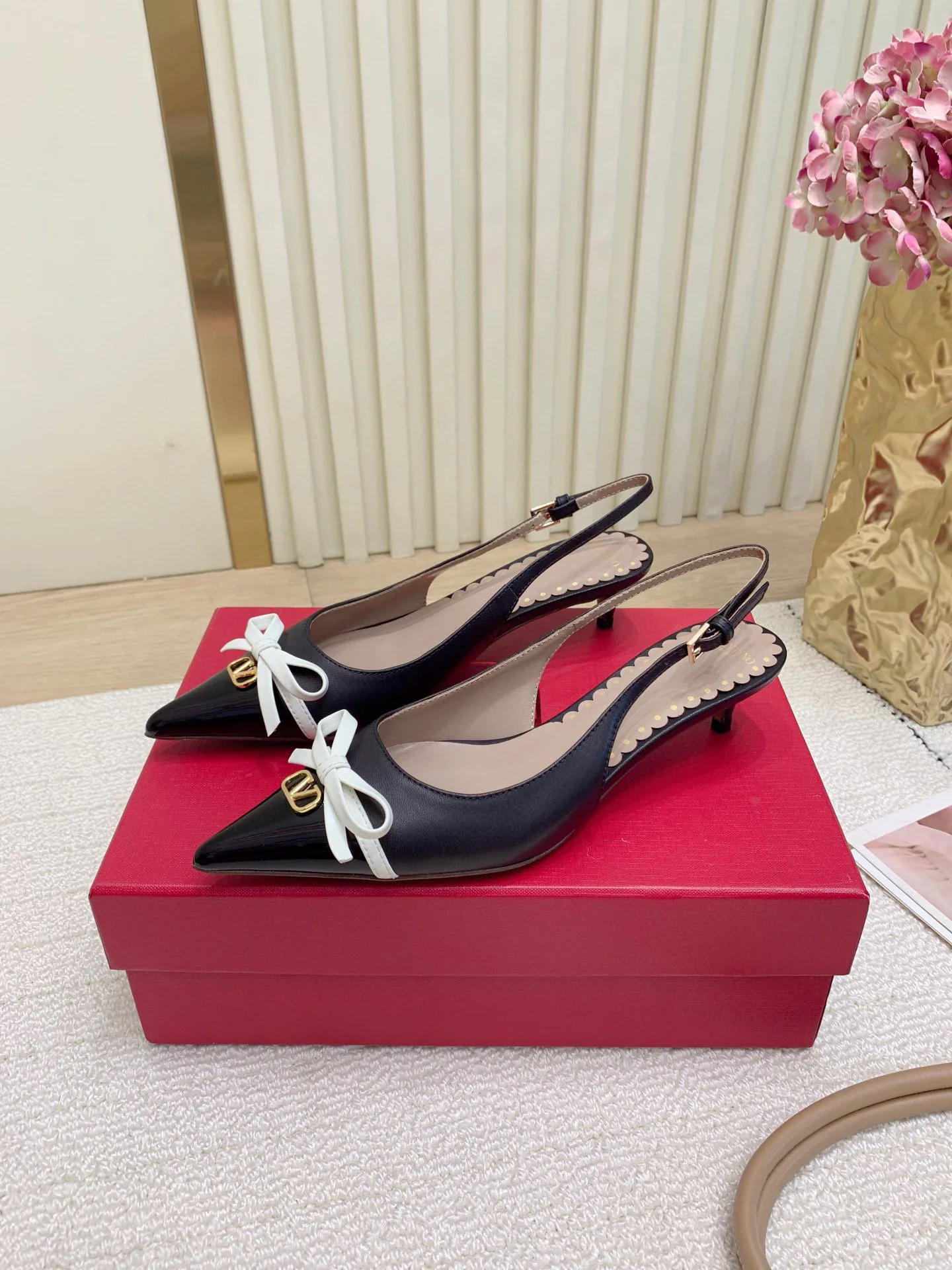 Women's Heels VALENTINO 17963013