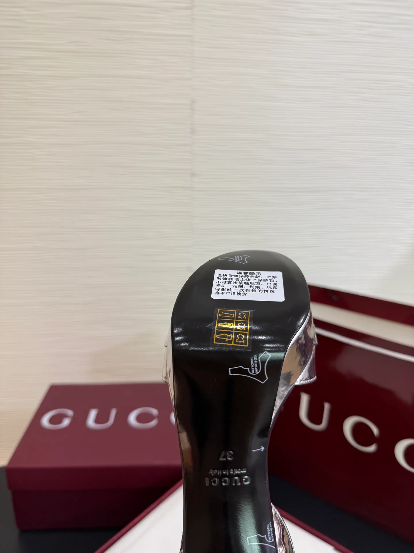 Women's Open-Toe Sandals GUCCI 18071176