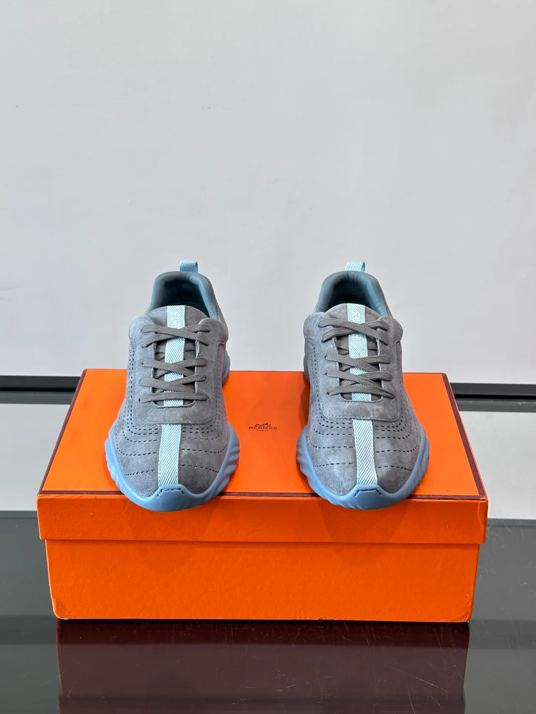 Men's Sneakers HERMES 17349554
