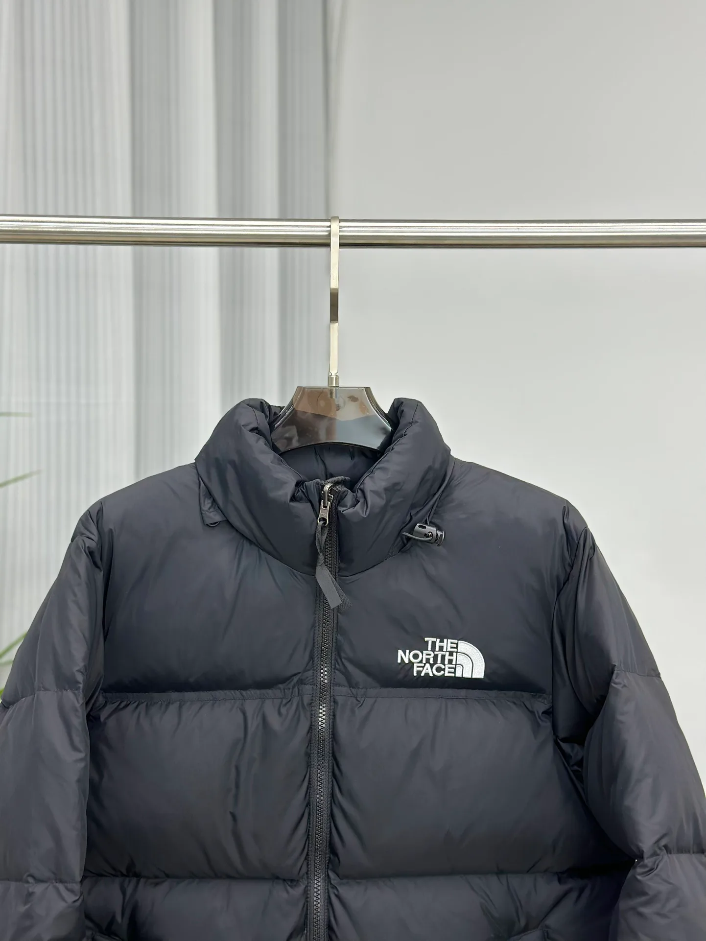 Куртки И Пуховики Мужские The North Face 18645575