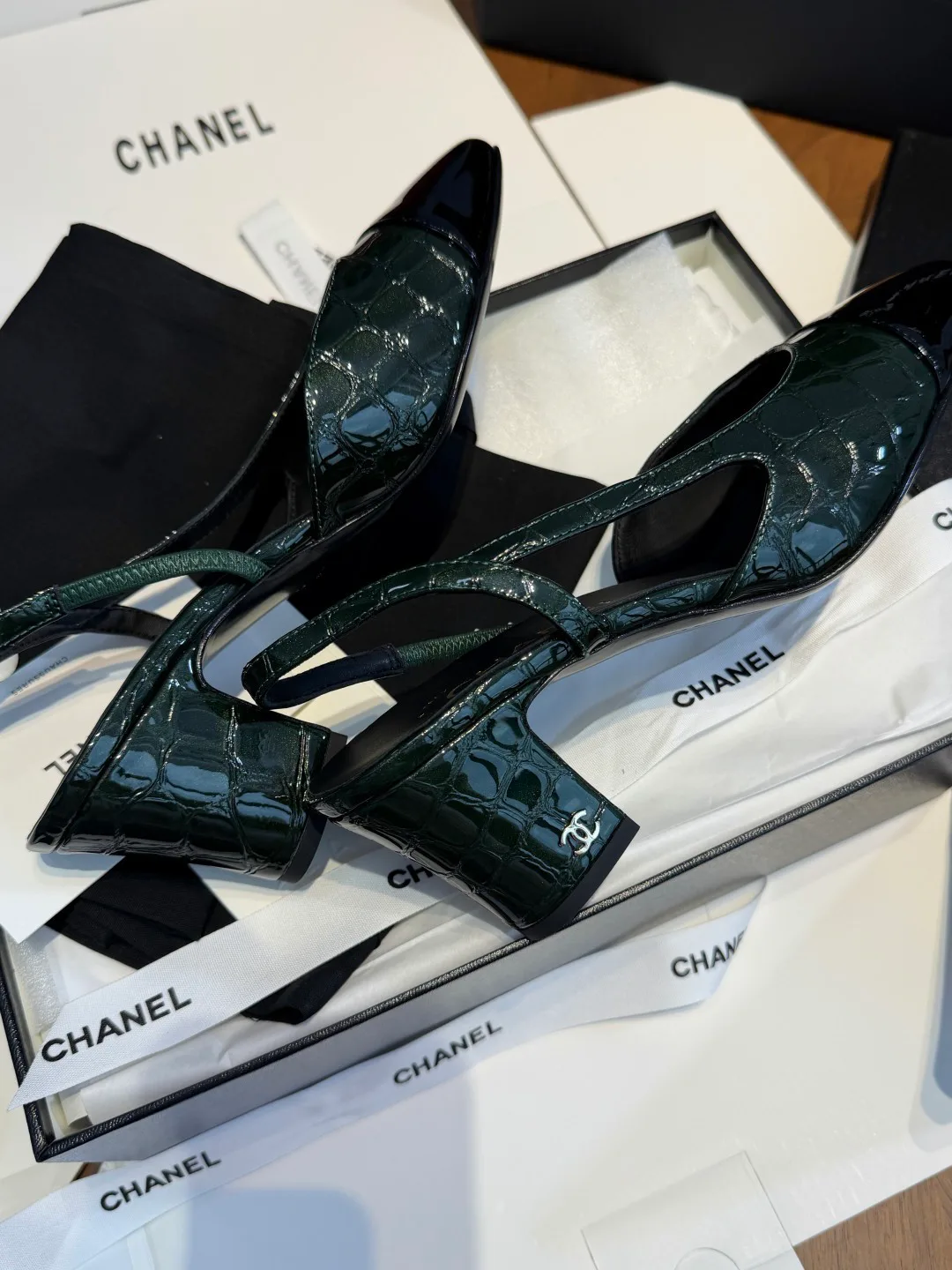 Women's Heels CHANEL 18468893