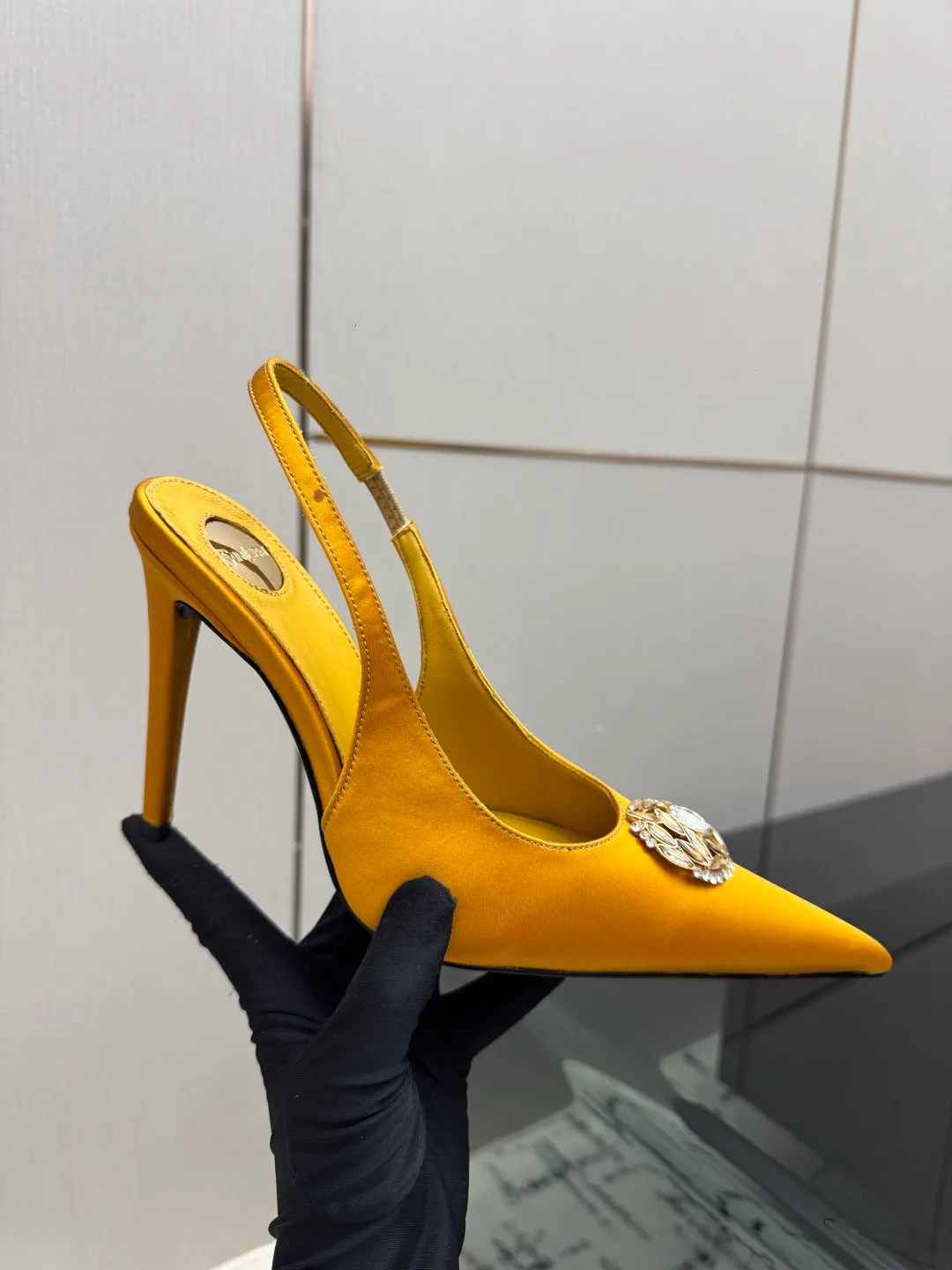Women's Heels SAINT LAURENT 18237800