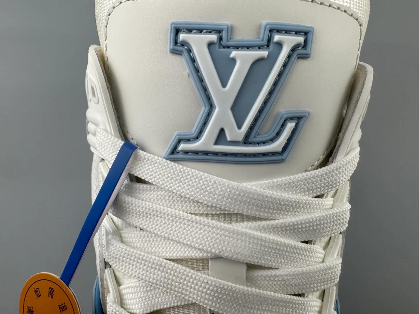 Men's Sneakers LOUIS VUITTON 17293065