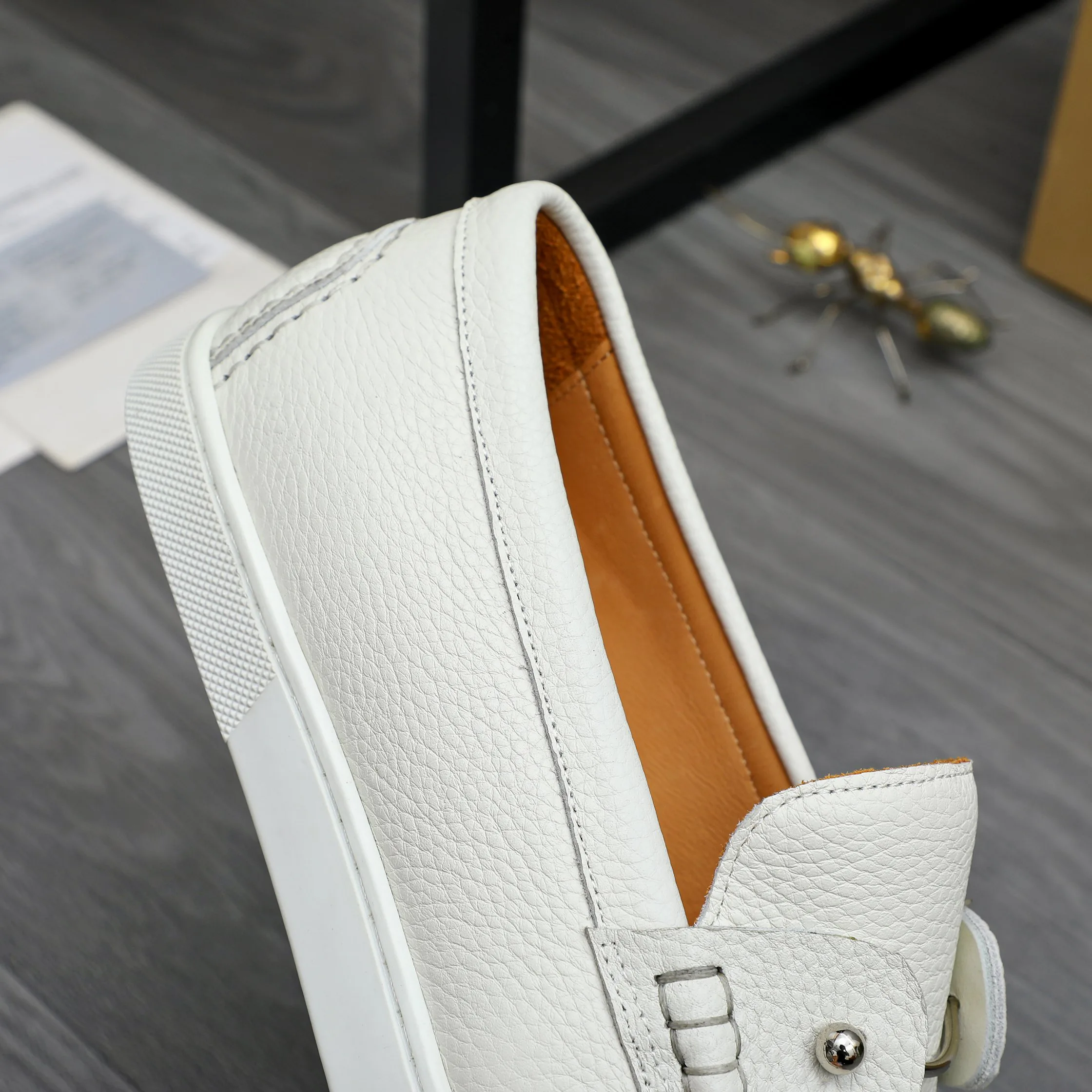 Women's Loafers And Moccasins CHRISTIAN LOUBOUTIN 17366806