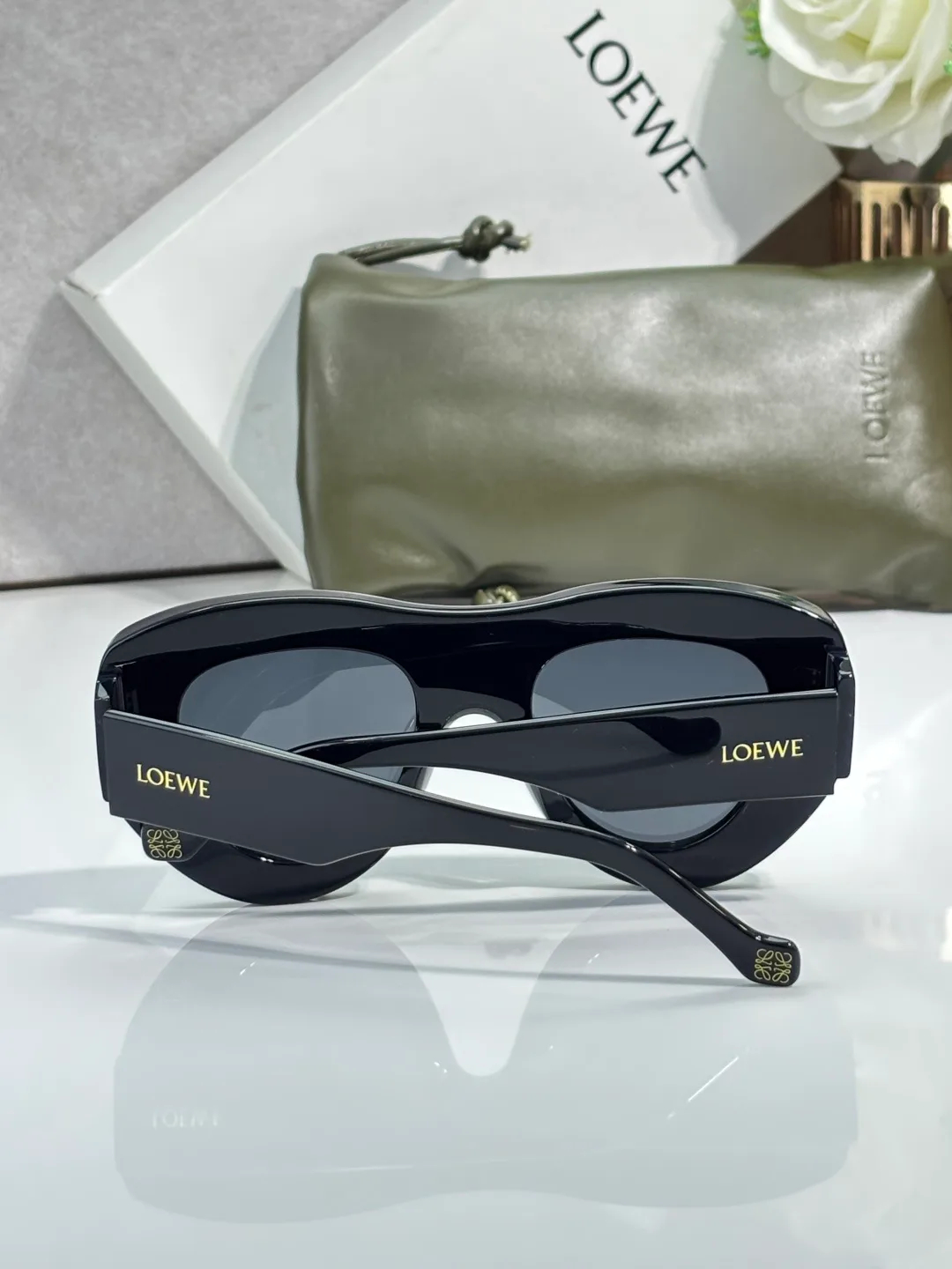 Glasses LOEWE 18059689